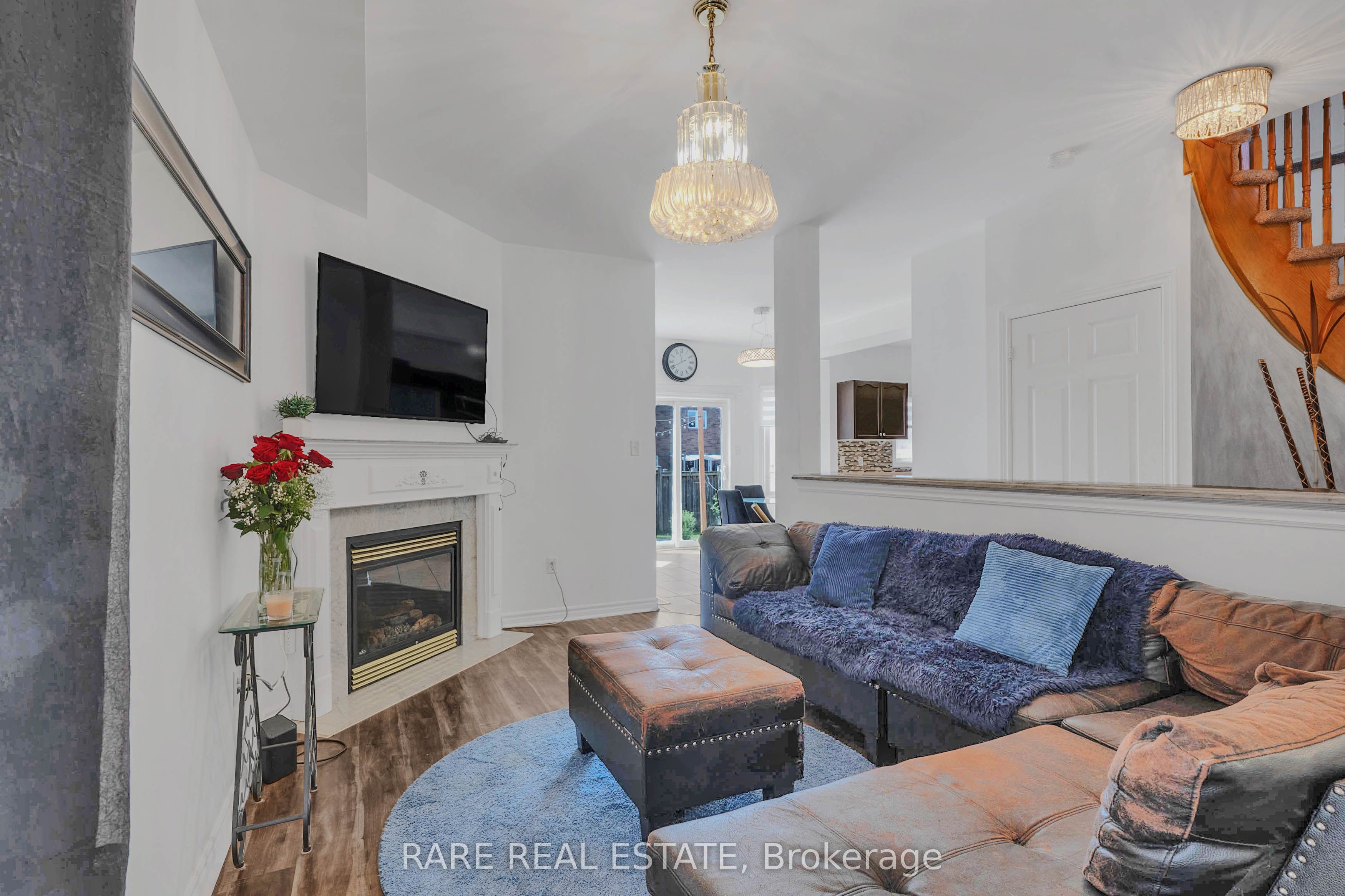 2104 Osbond Road Property Photo 14