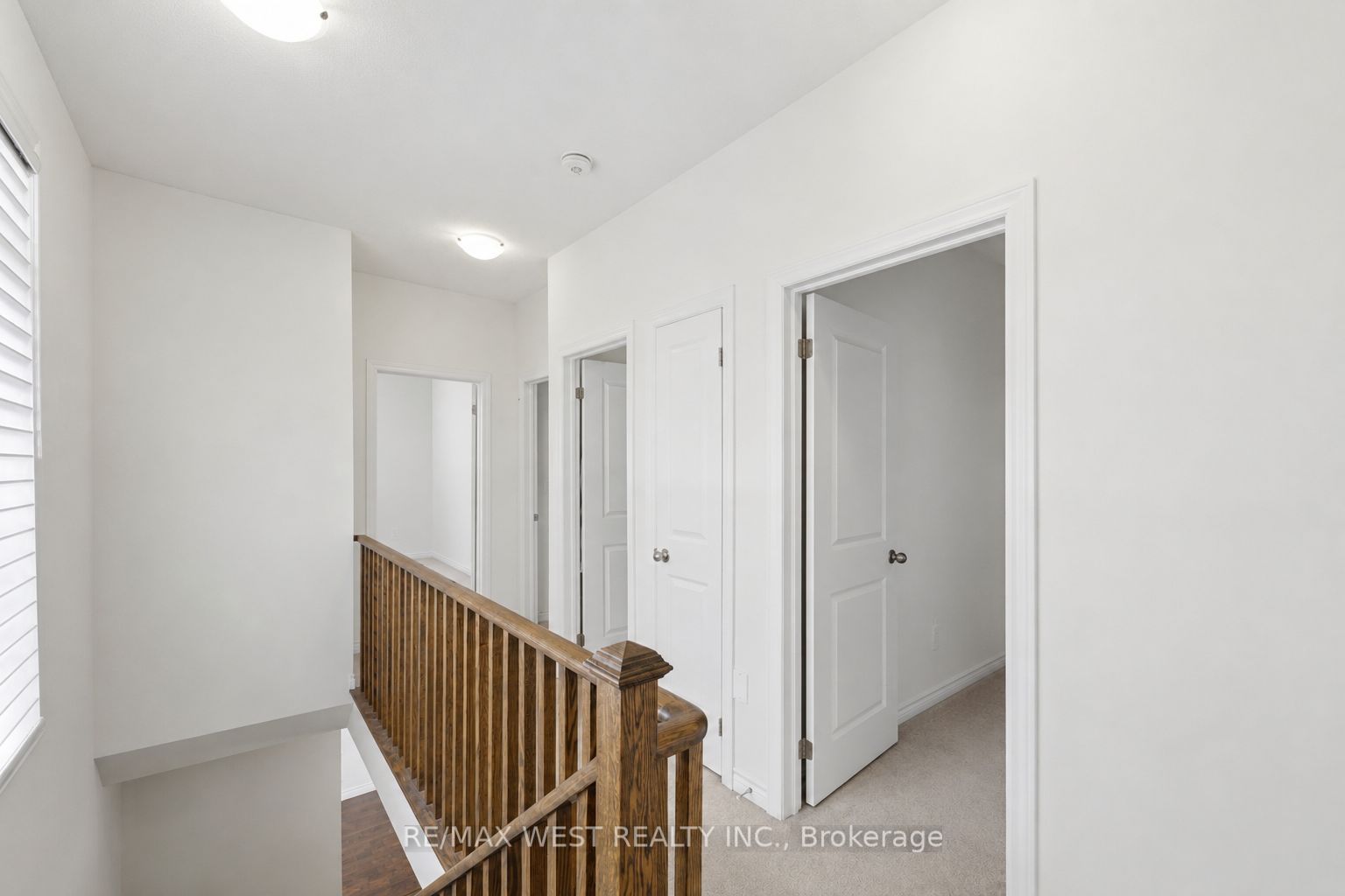 55 Holyrood Crescent Property Photo 19