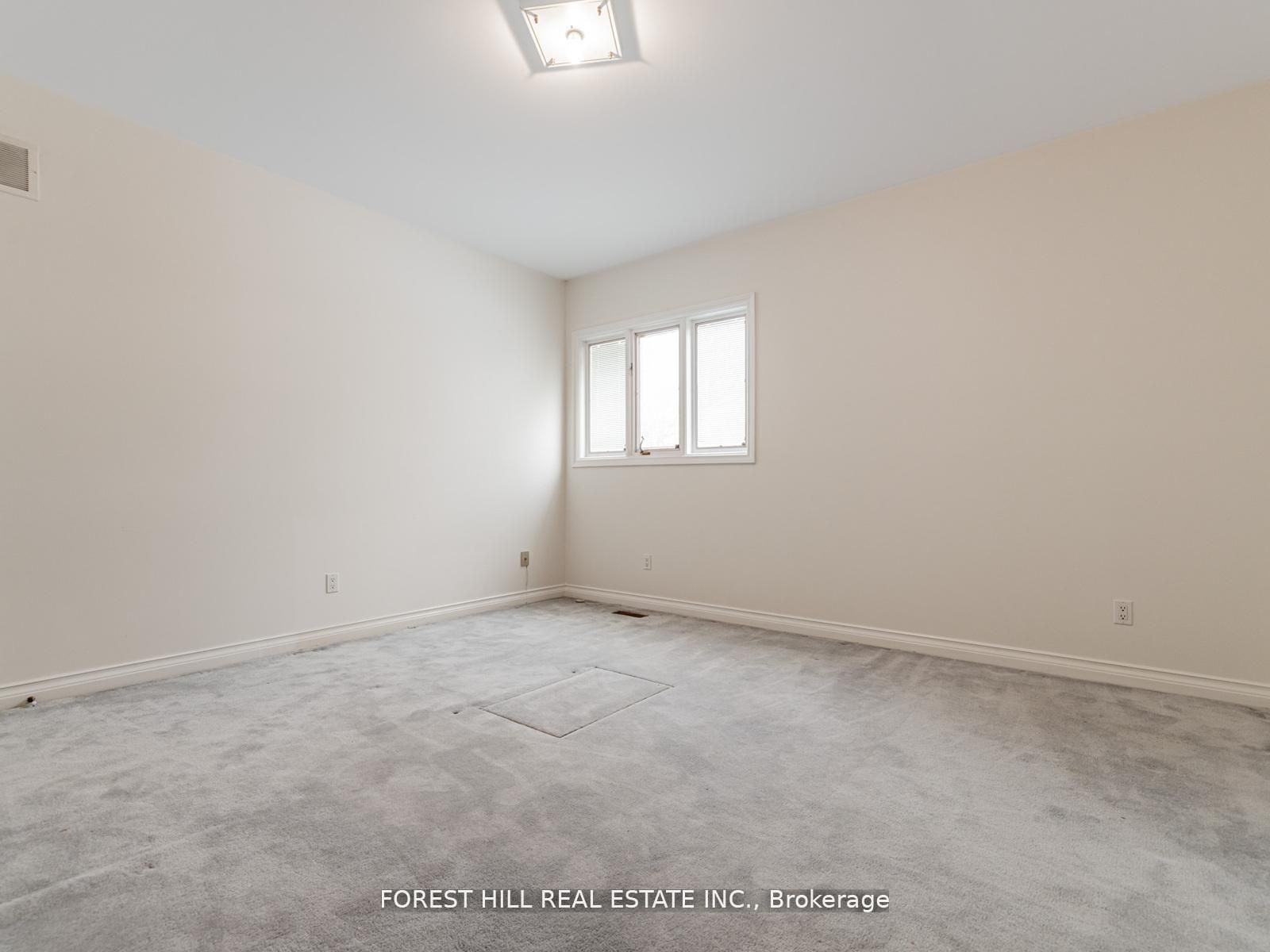 17 Dunloe Road Property Photo 27