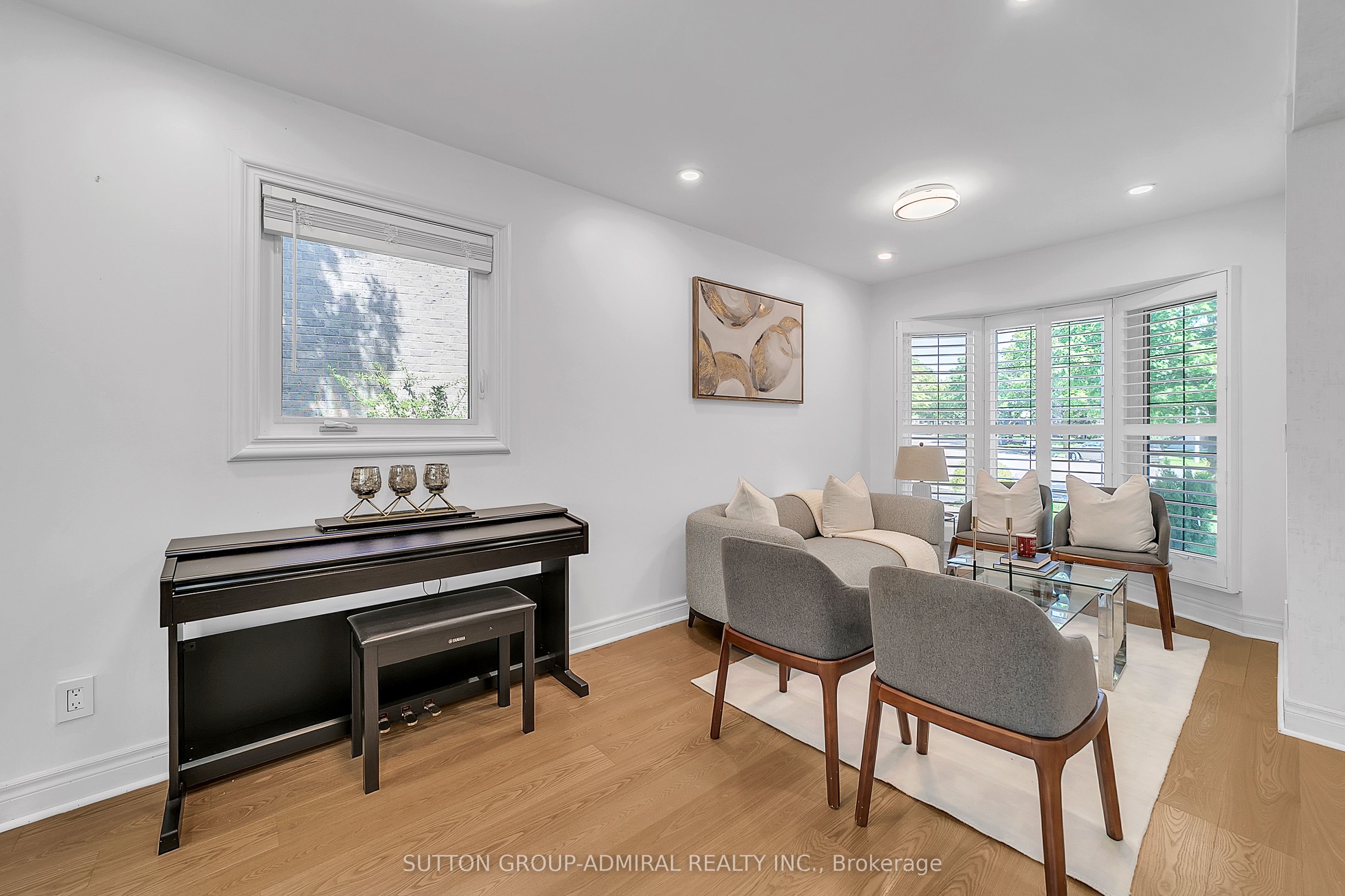 10 Park Lane Circle Property Photo 7
