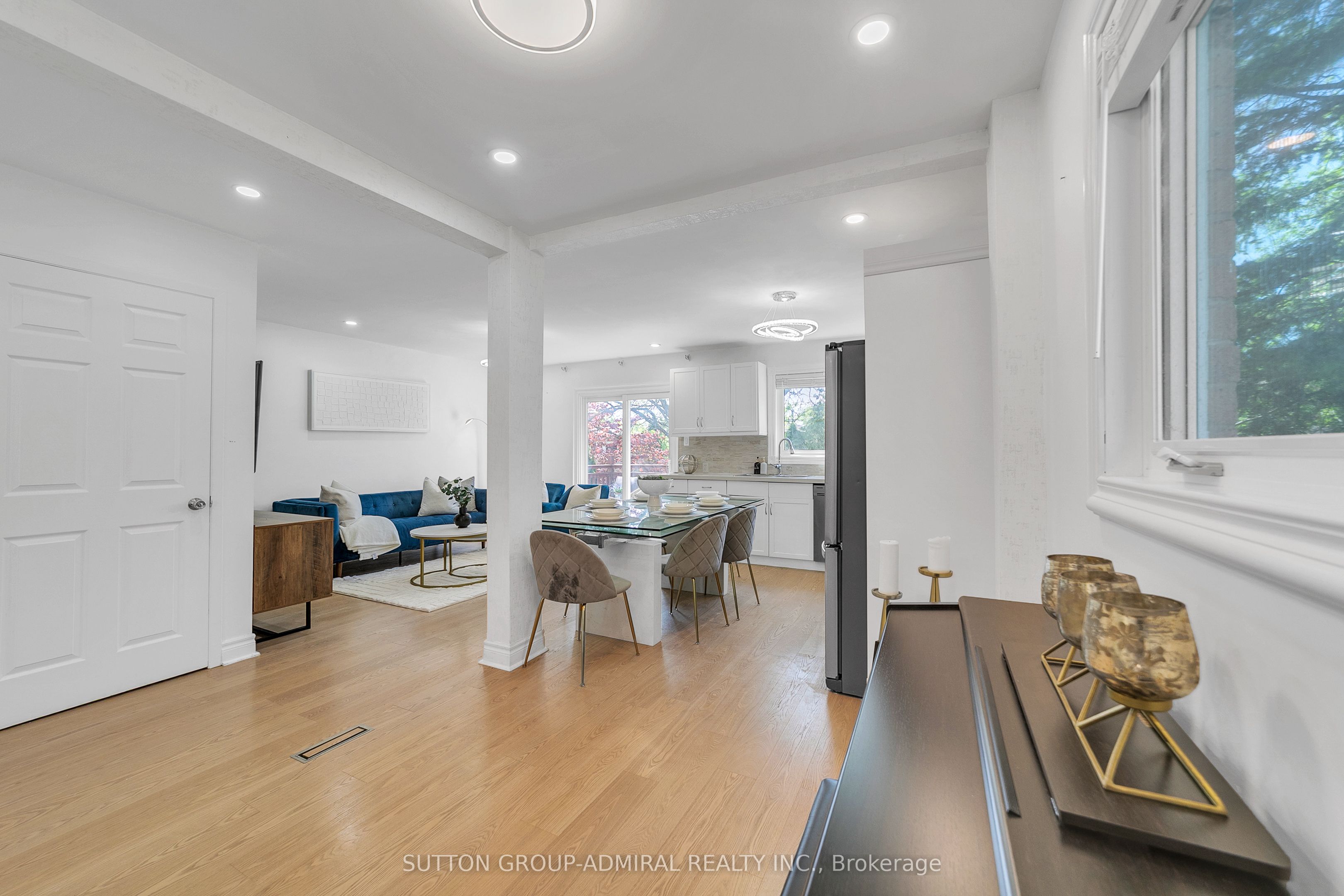 10 Park Lane Circle Property Photo 11