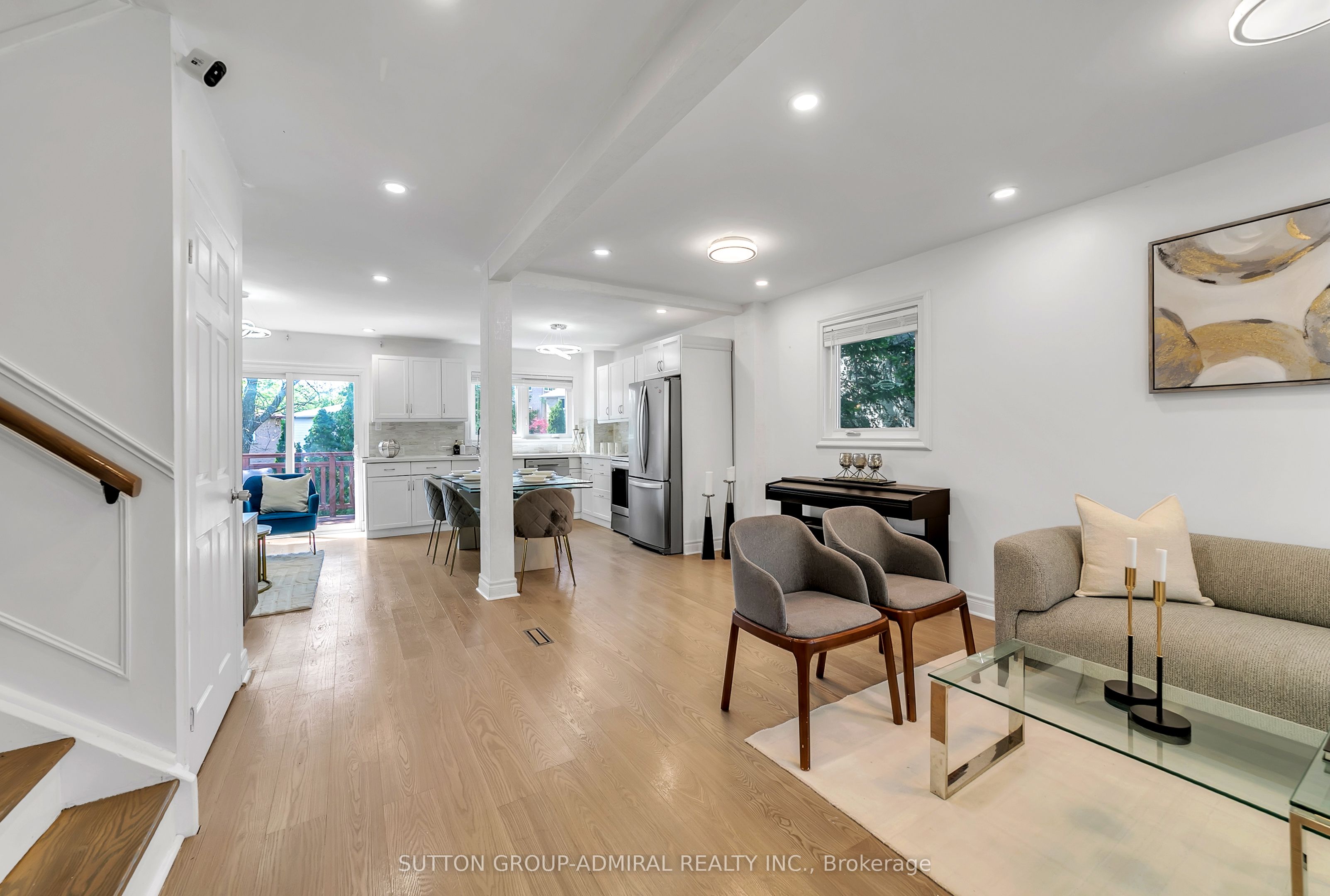 10 Park Lane Circle Property Photo 12