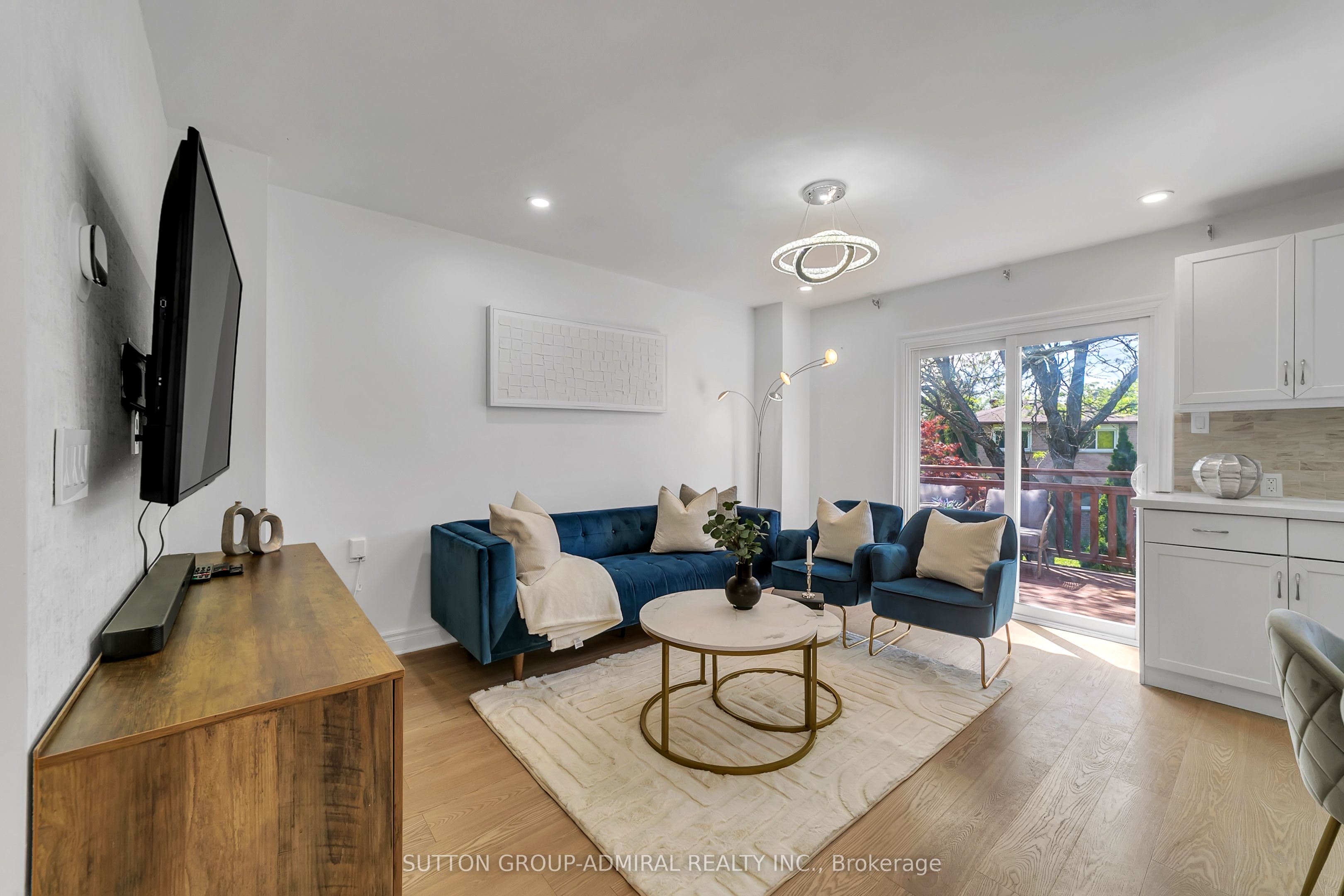 10 Park Lane Circle Property Photo 16