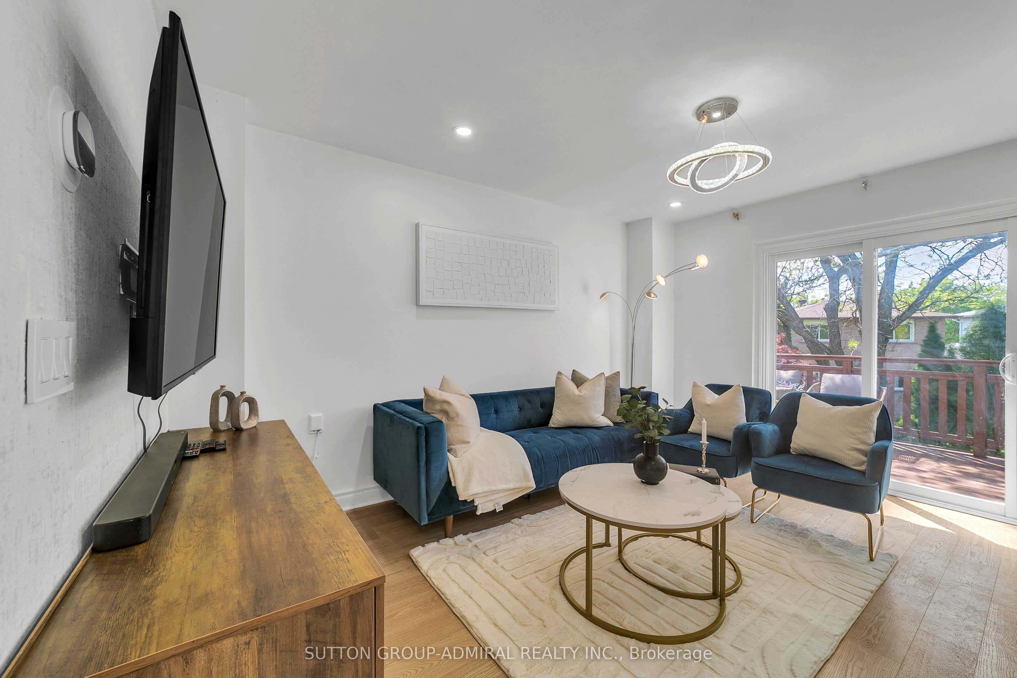 10 Park Lane Circle Property Photo 17