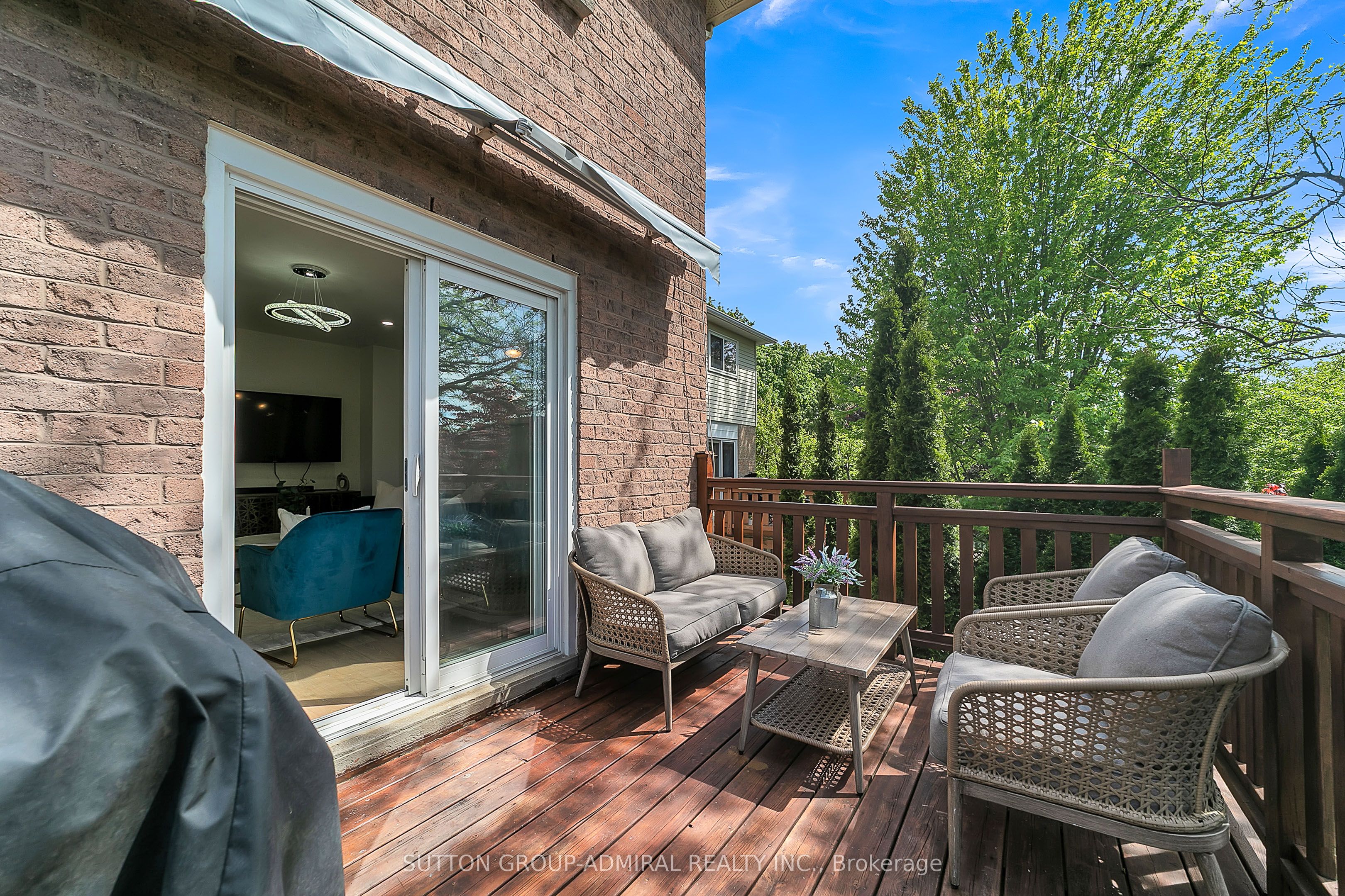 10 Park Lane Circle Property Photo 25