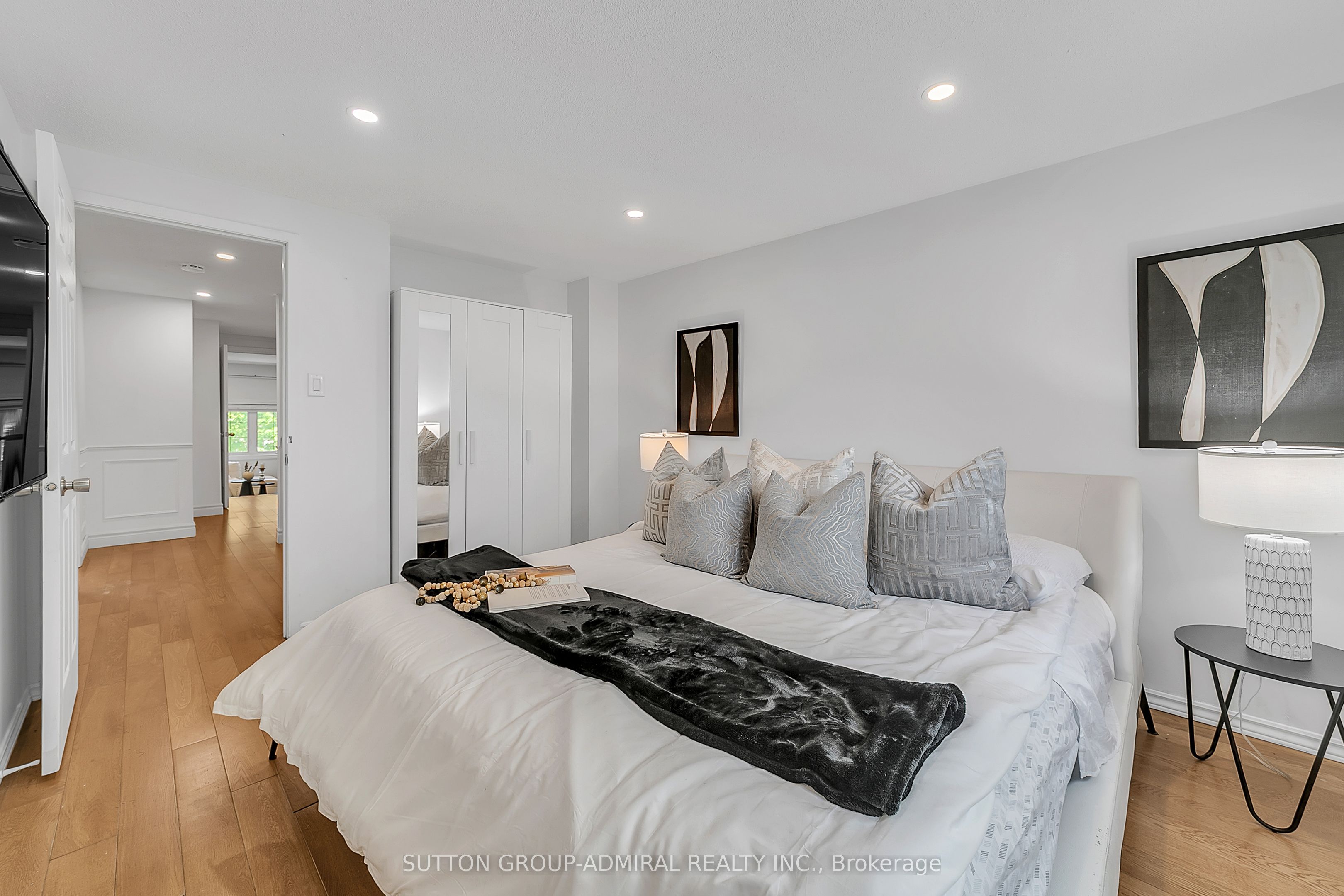 10 Park Lane Circle Property Photo 37
