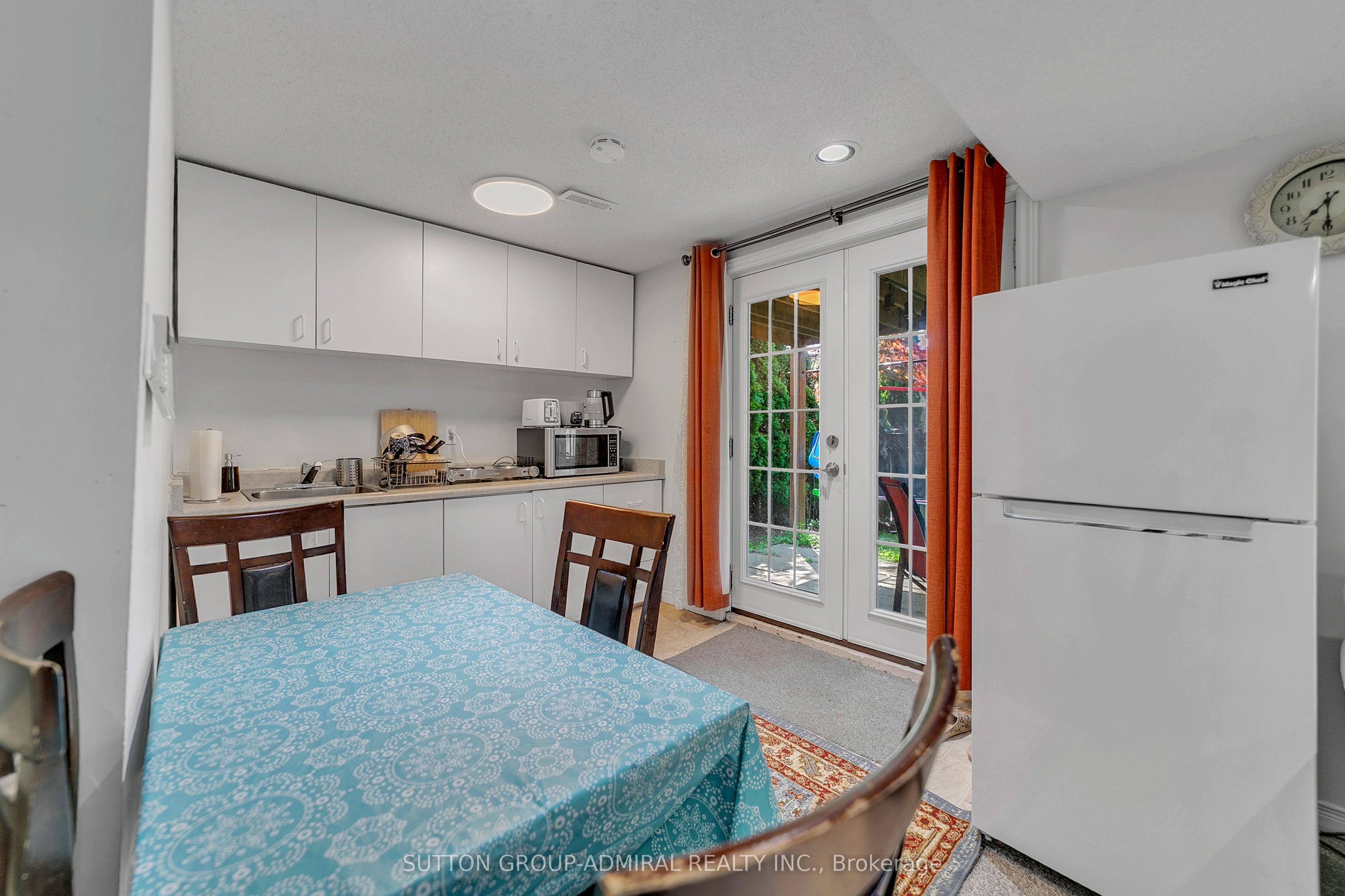 10 Park Lane Circle Property Photo 40