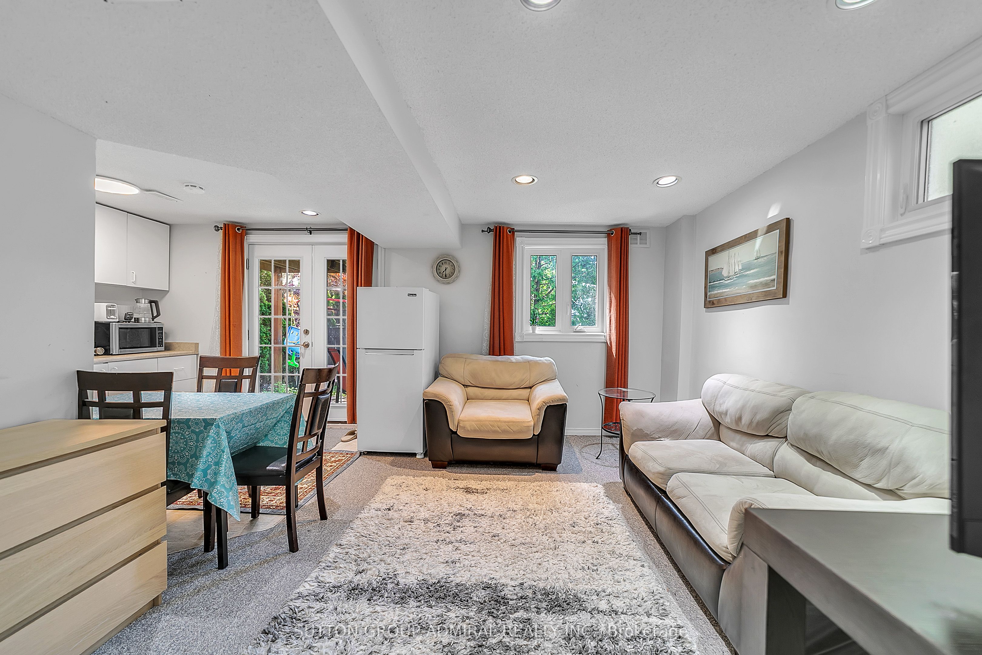 10 Park Lane Circle Property Photo 43