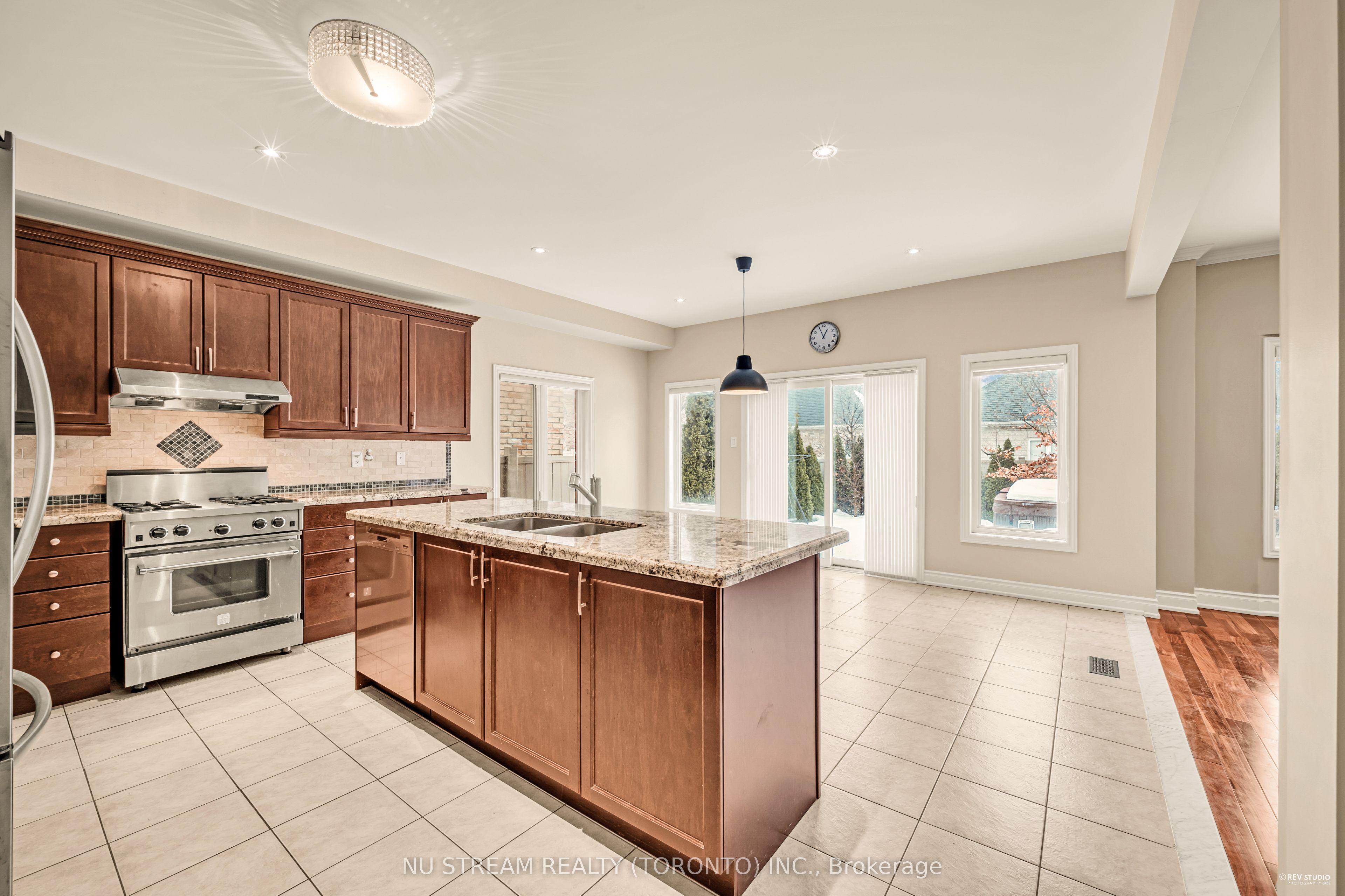 111 Lealinds Road Property Photo 10