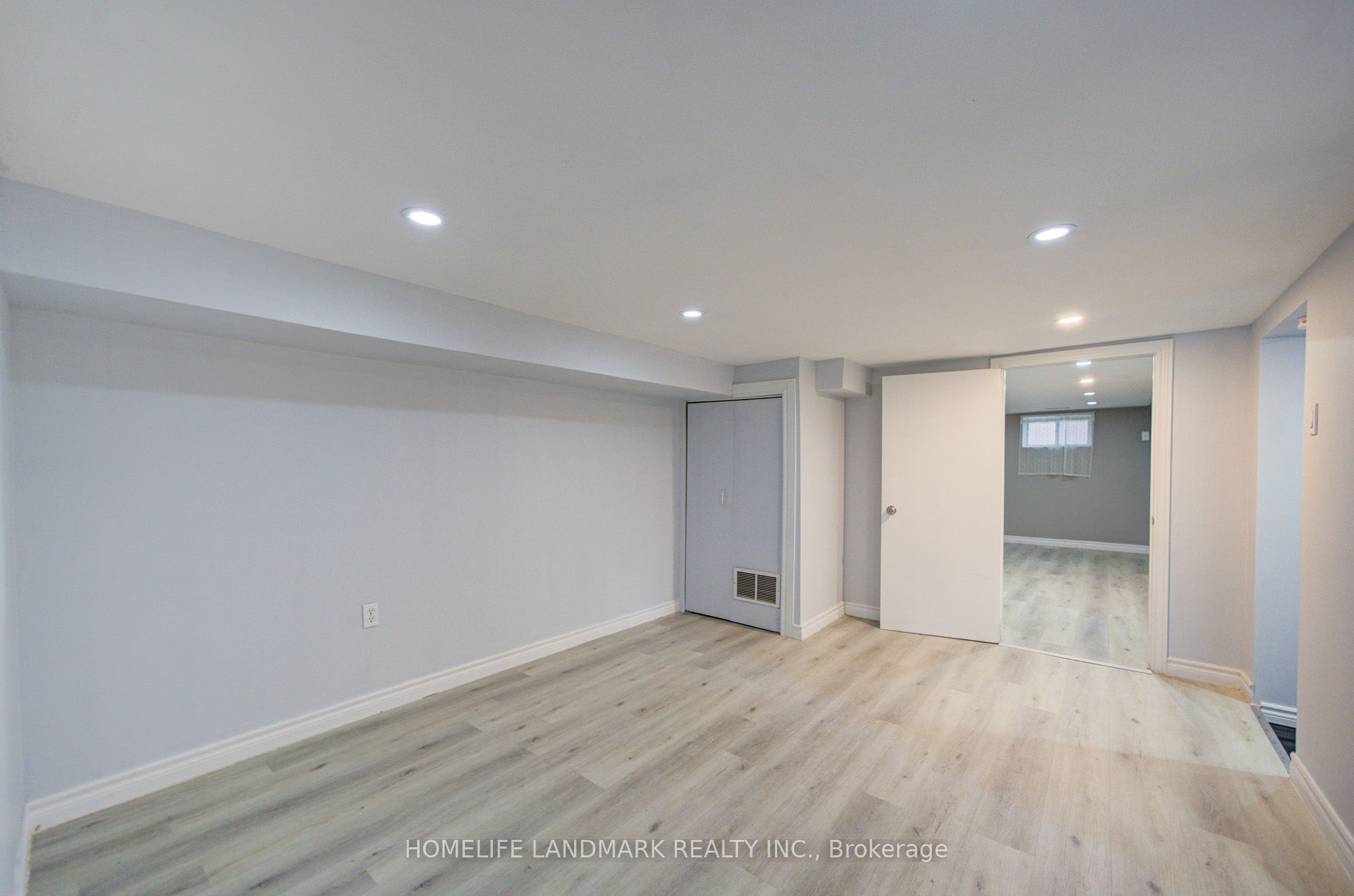 167 Taylor Mills Drive N Property Photo 33
