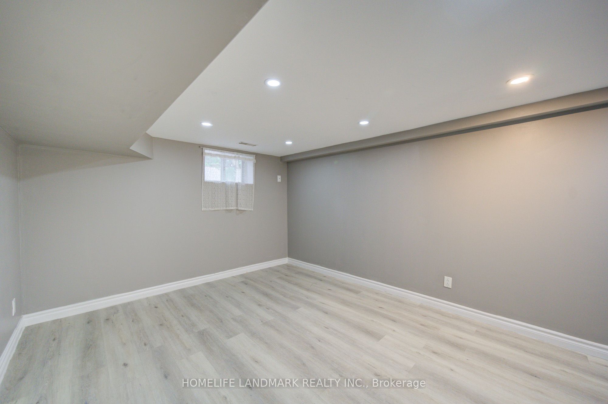 167 Taylor Mills Drive N Property Photo 43
