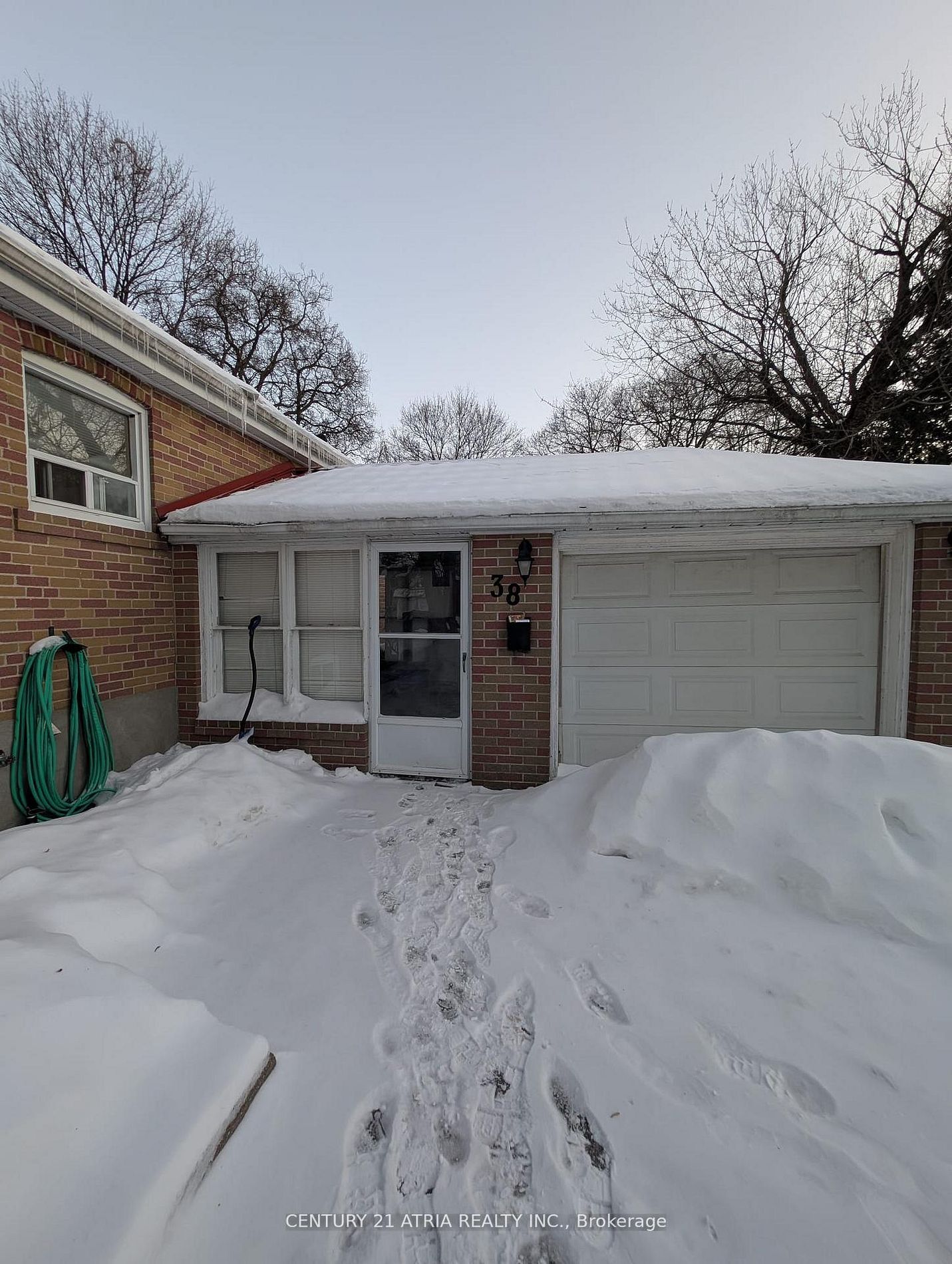 38 Harding Boulevard Bsmt 2 Property Photo 2