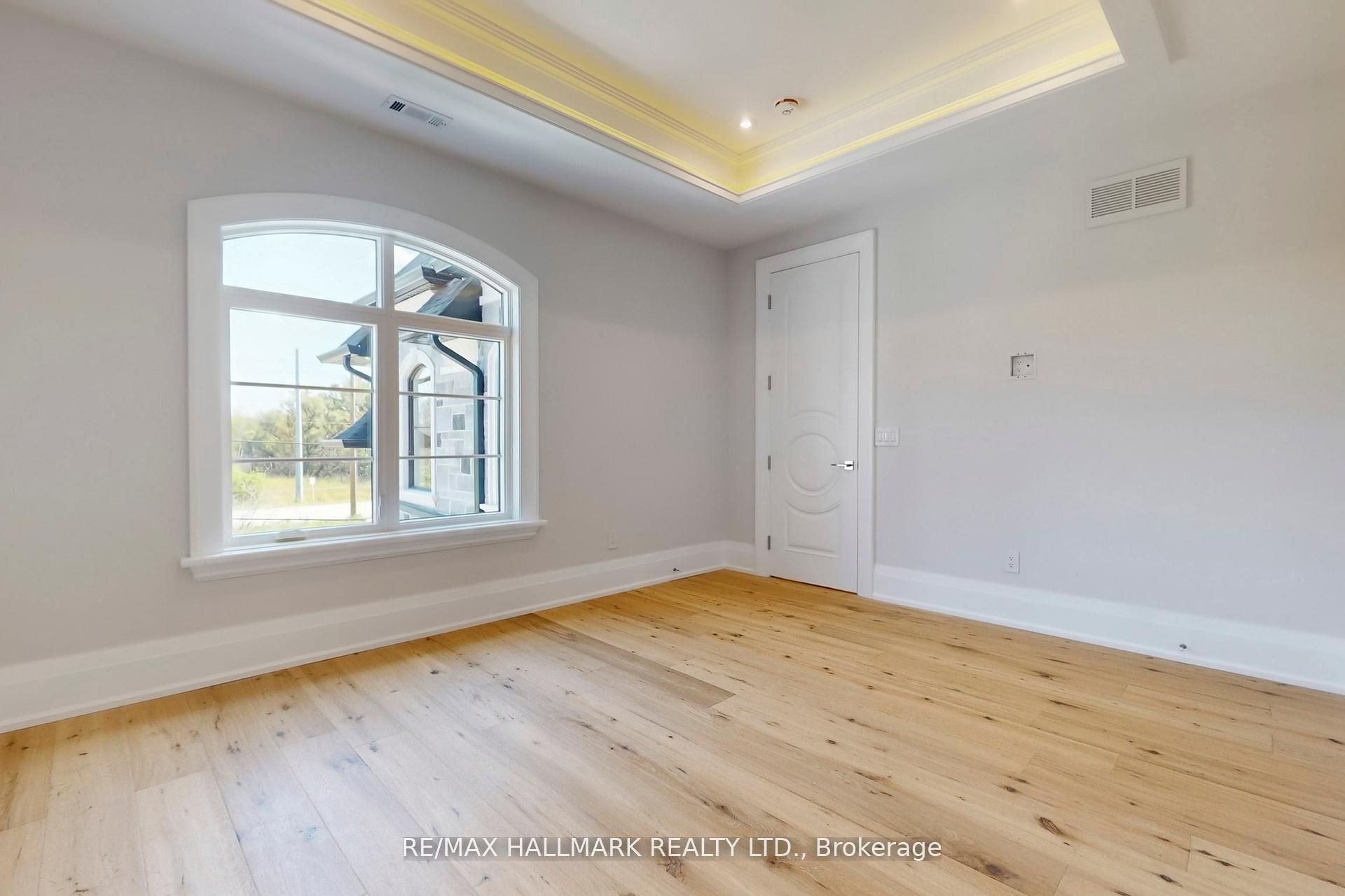 152 Olde Bayview Avenue Property Photo 21
