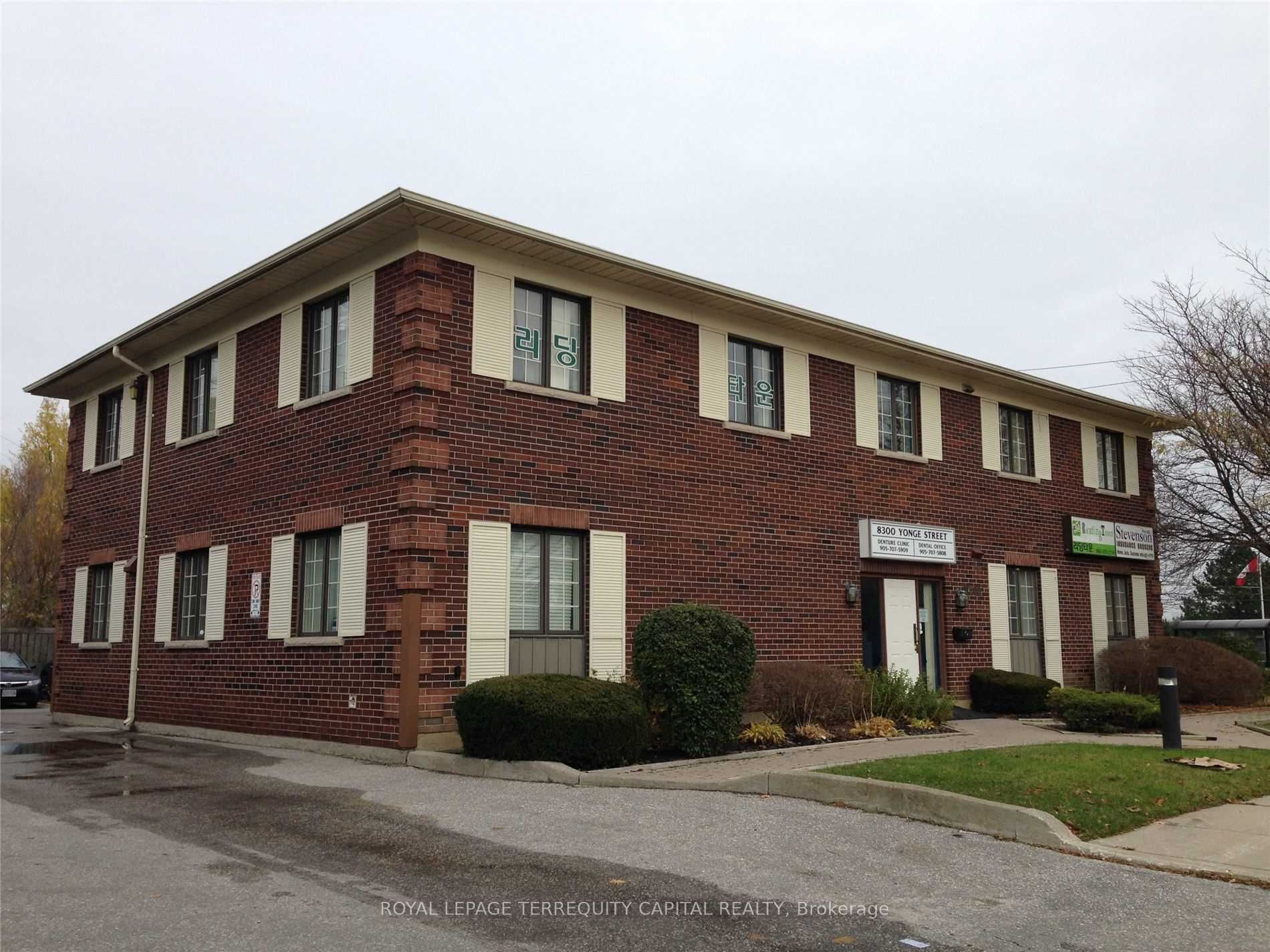 8300 Yonge Street 201 Property Photo 2