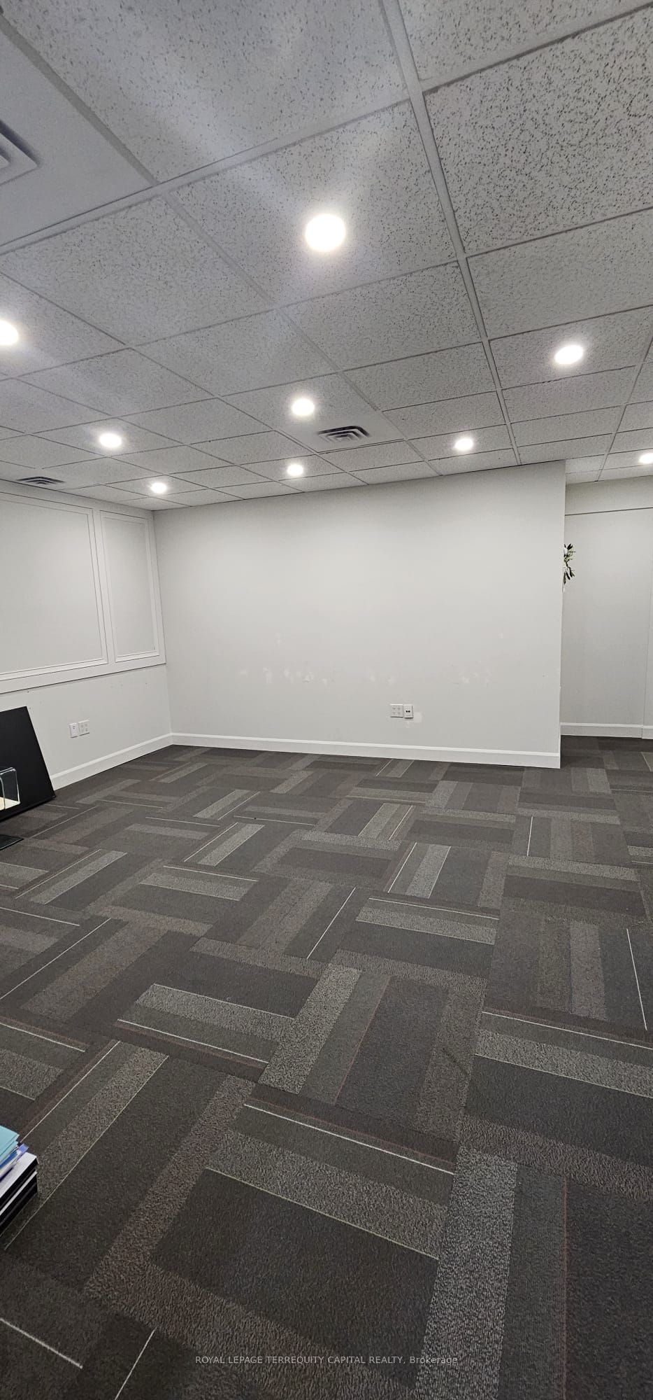 8300 Yonge Street 201 Property Photo 16