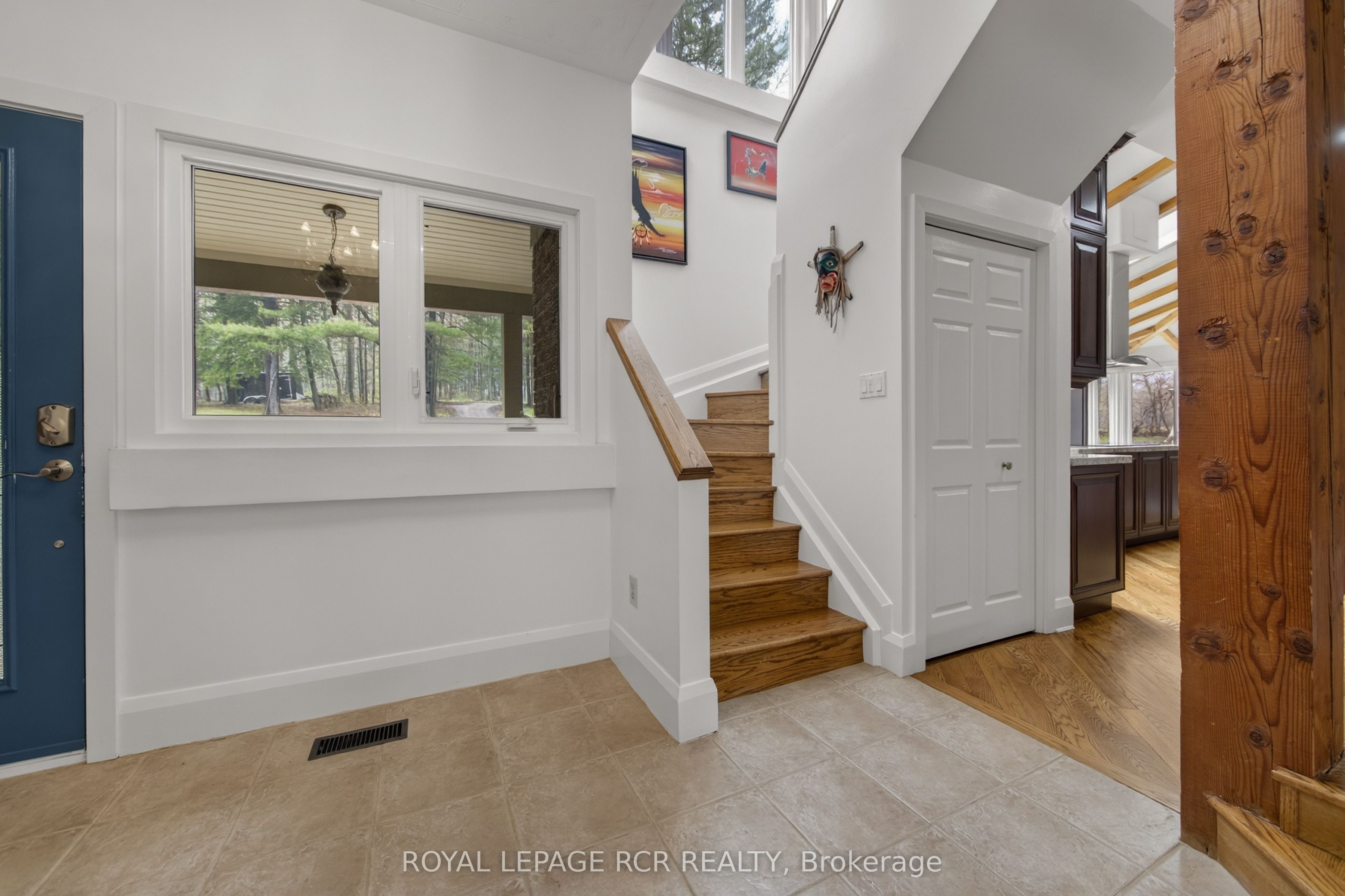 16365 Bathurst Street Property Photo 3