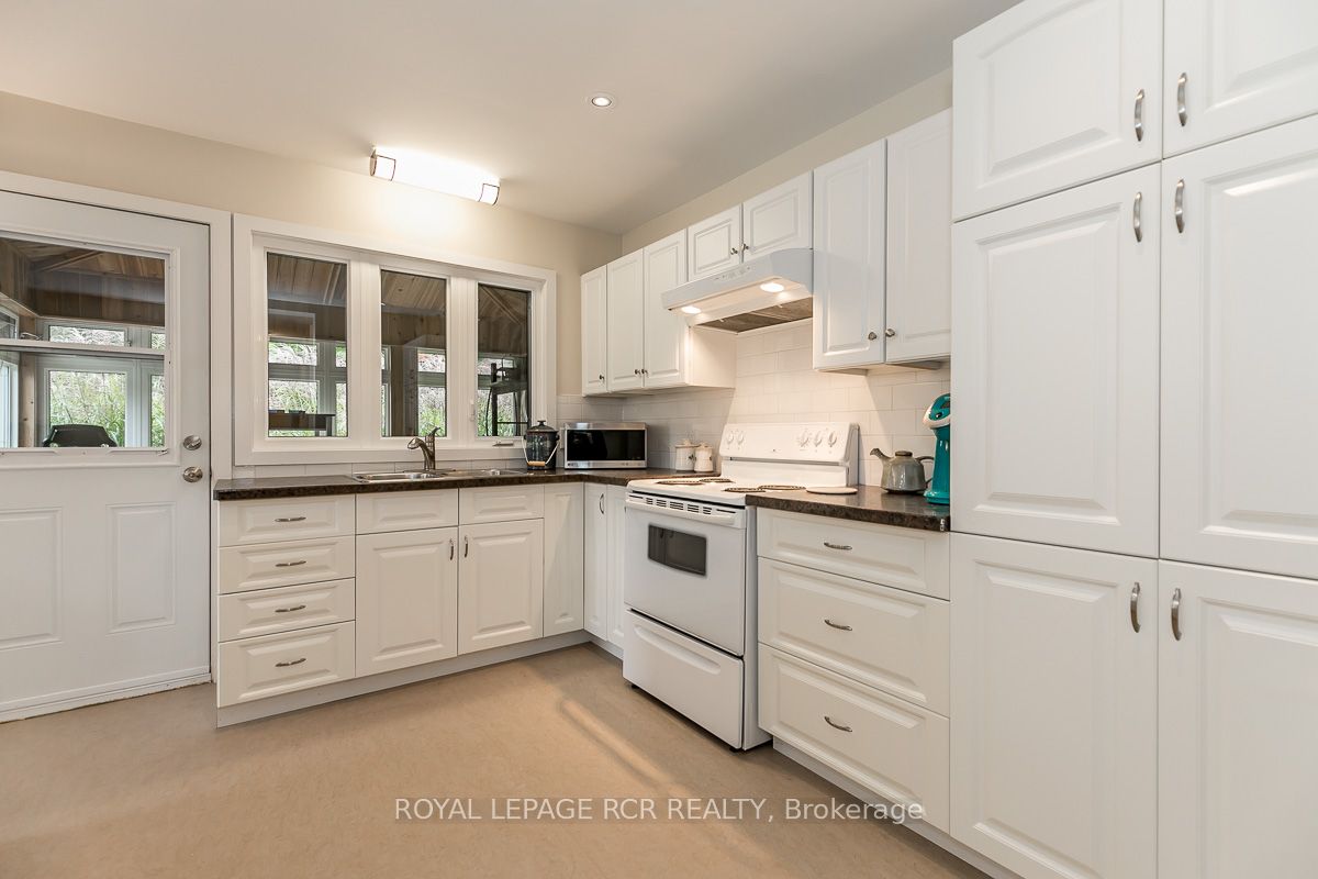 16365 Bathurst Street Property Photo 38