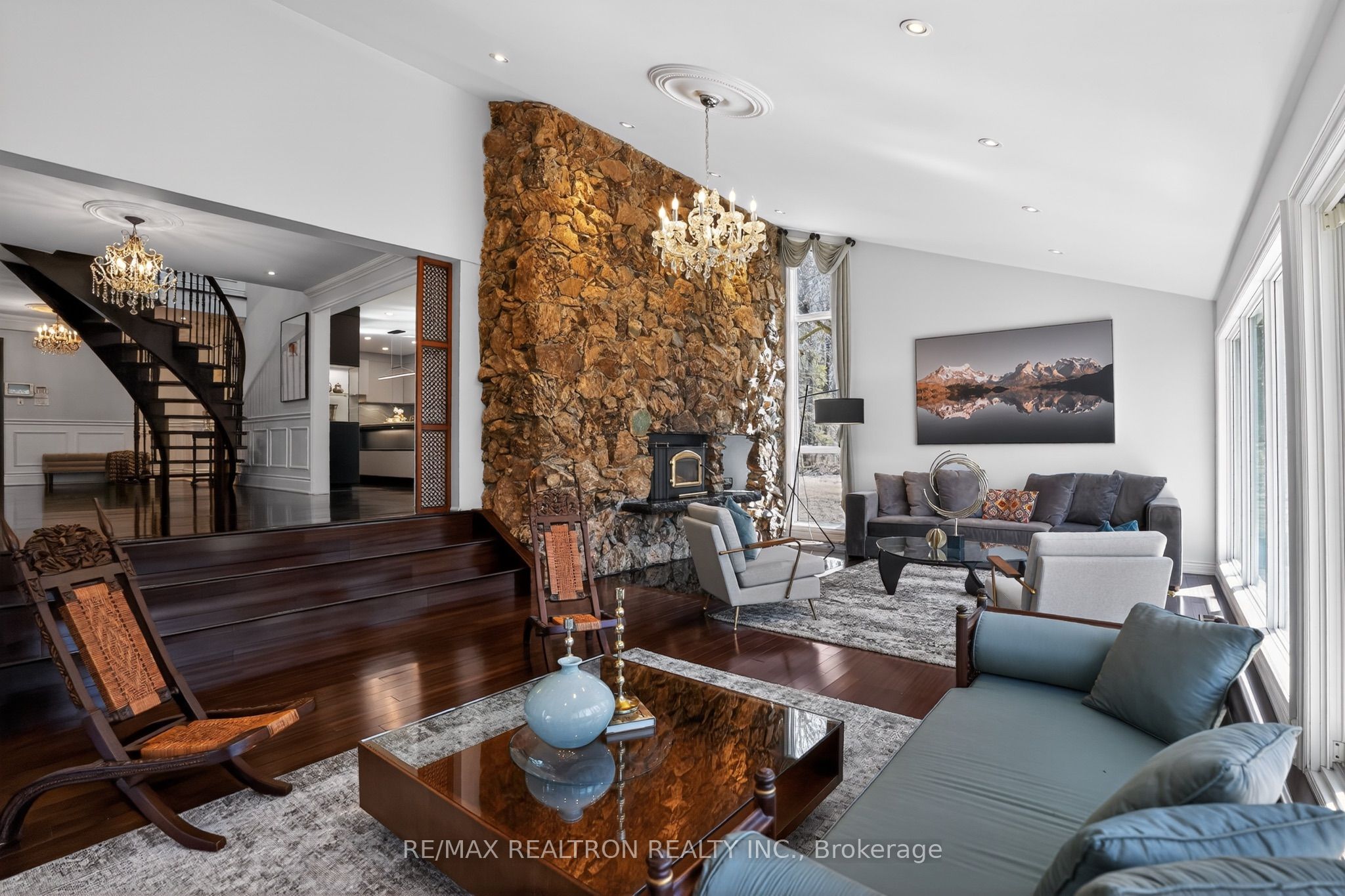 14038 Bayview Avenue Property Photo 6
