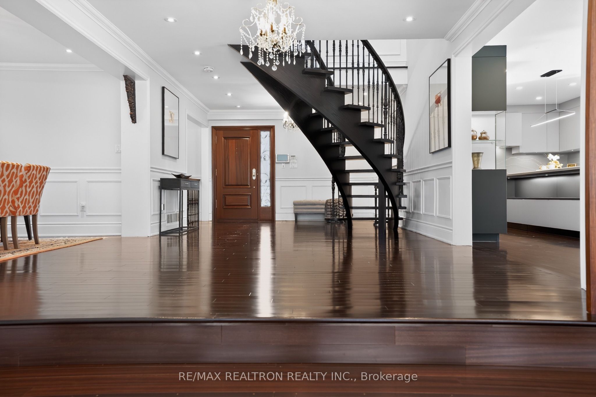 14038 Bayview Avenue Property Photo 15