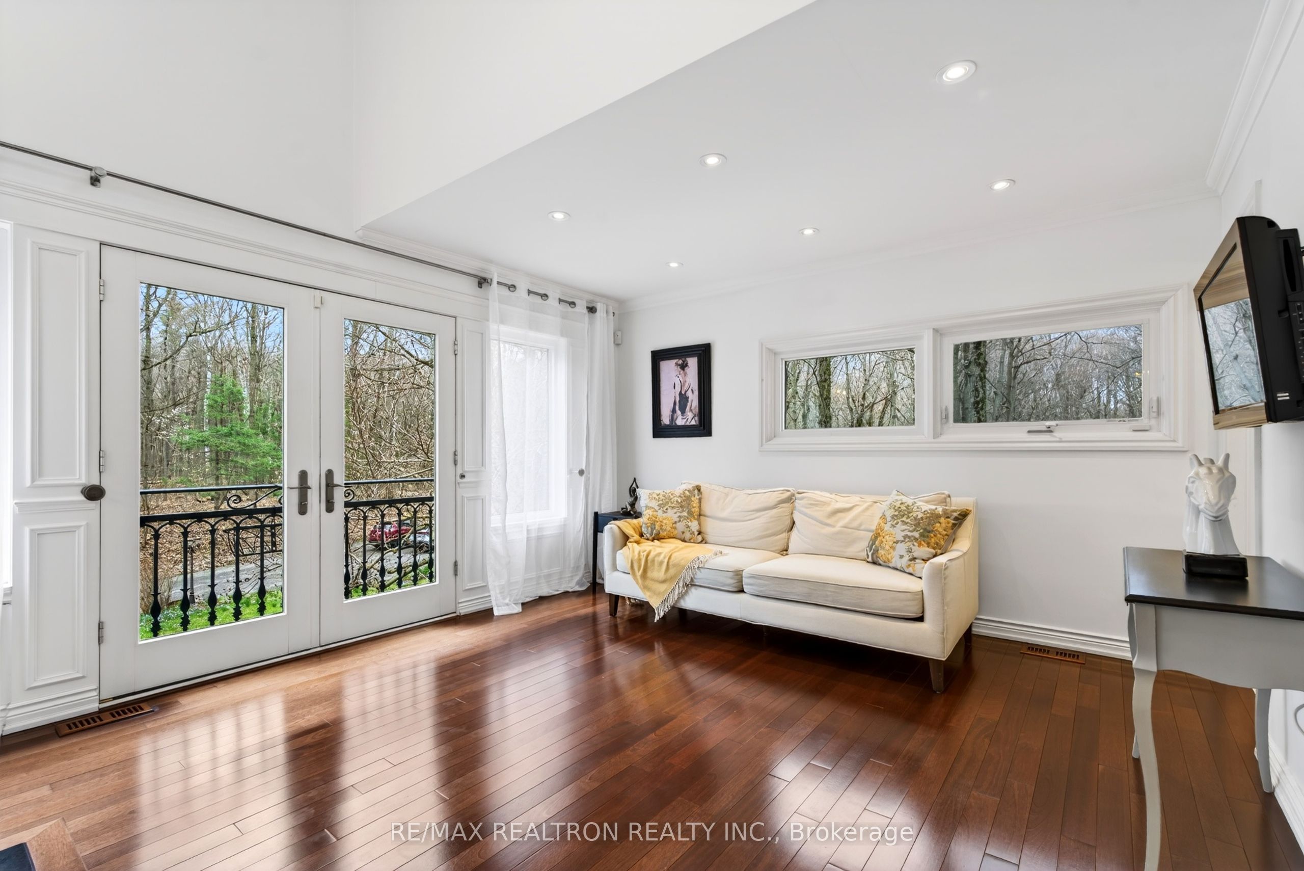 14038 Bayview Avenue Property Photo 21