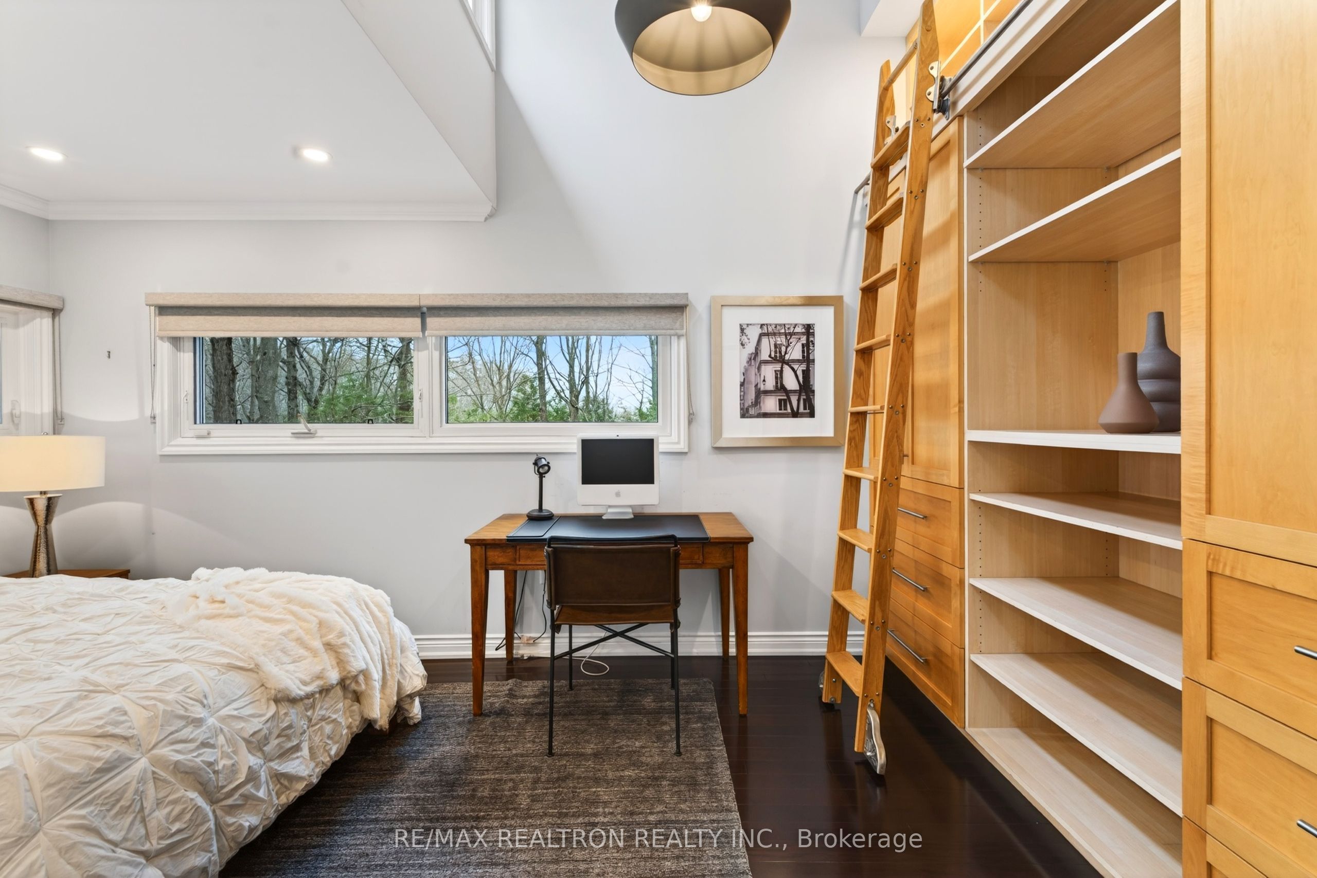 14038 Bayview Avenue Property Photo 29