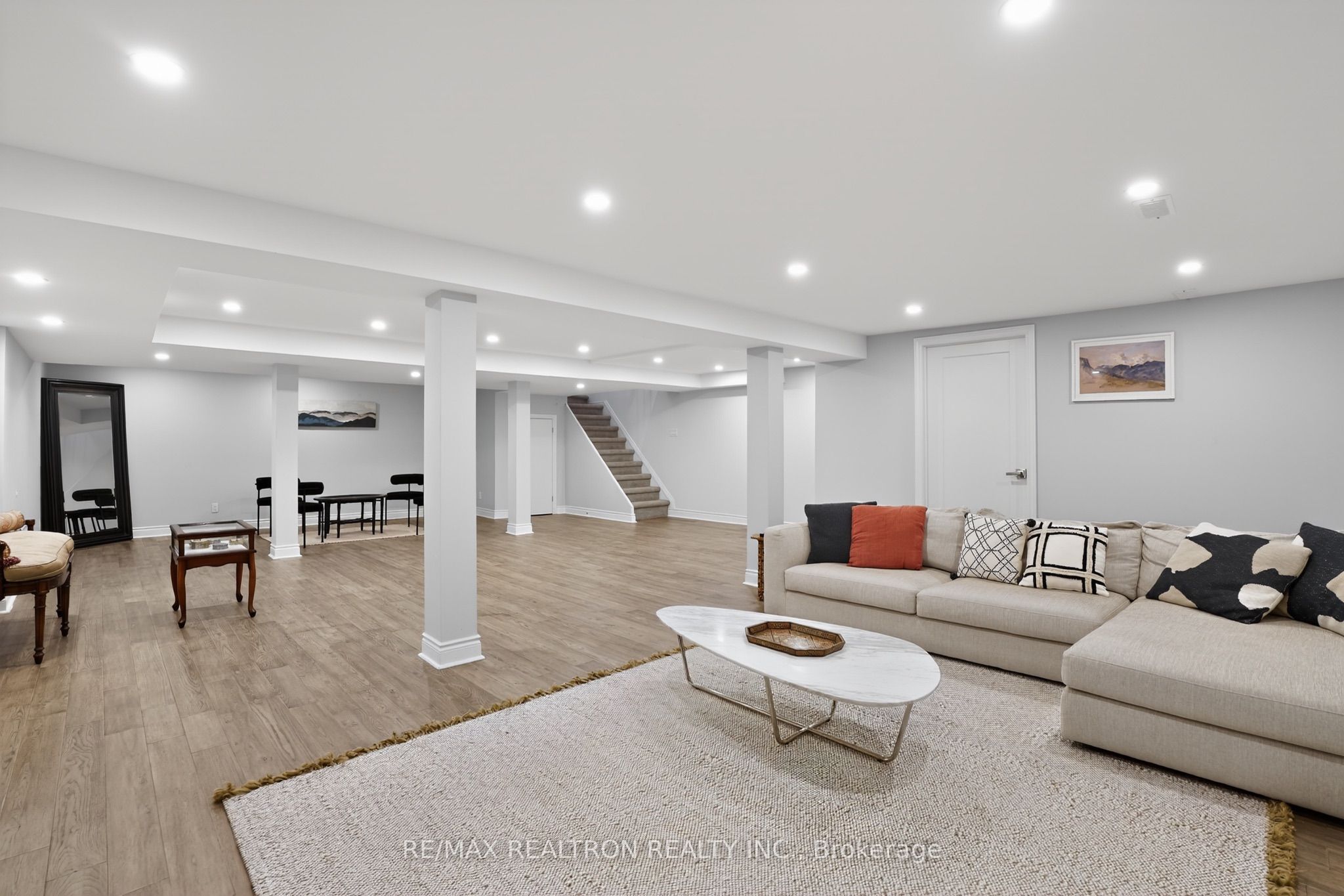 14038 Bayview Avenue Property Photo 35