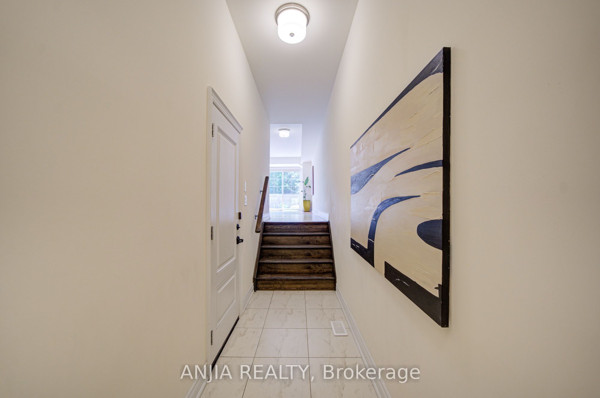 7 Beaufort Way Property Photo 8