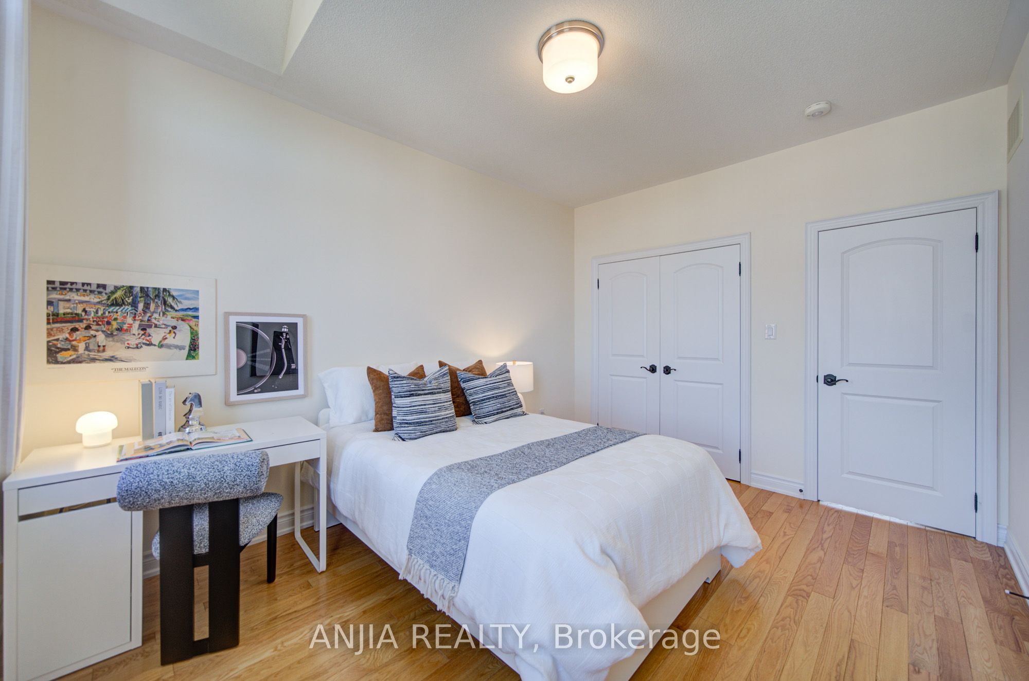 7 Beaufort Way Property Photo 43