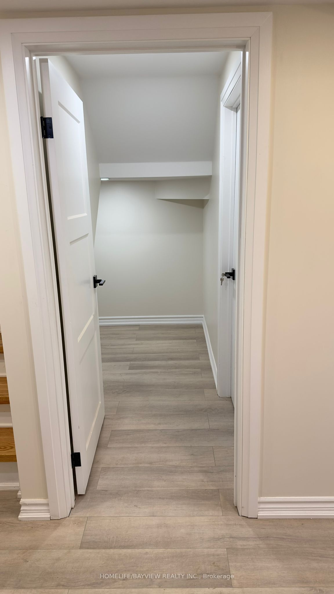 128 Adam Place Lower Unit/basement Property Photo 10