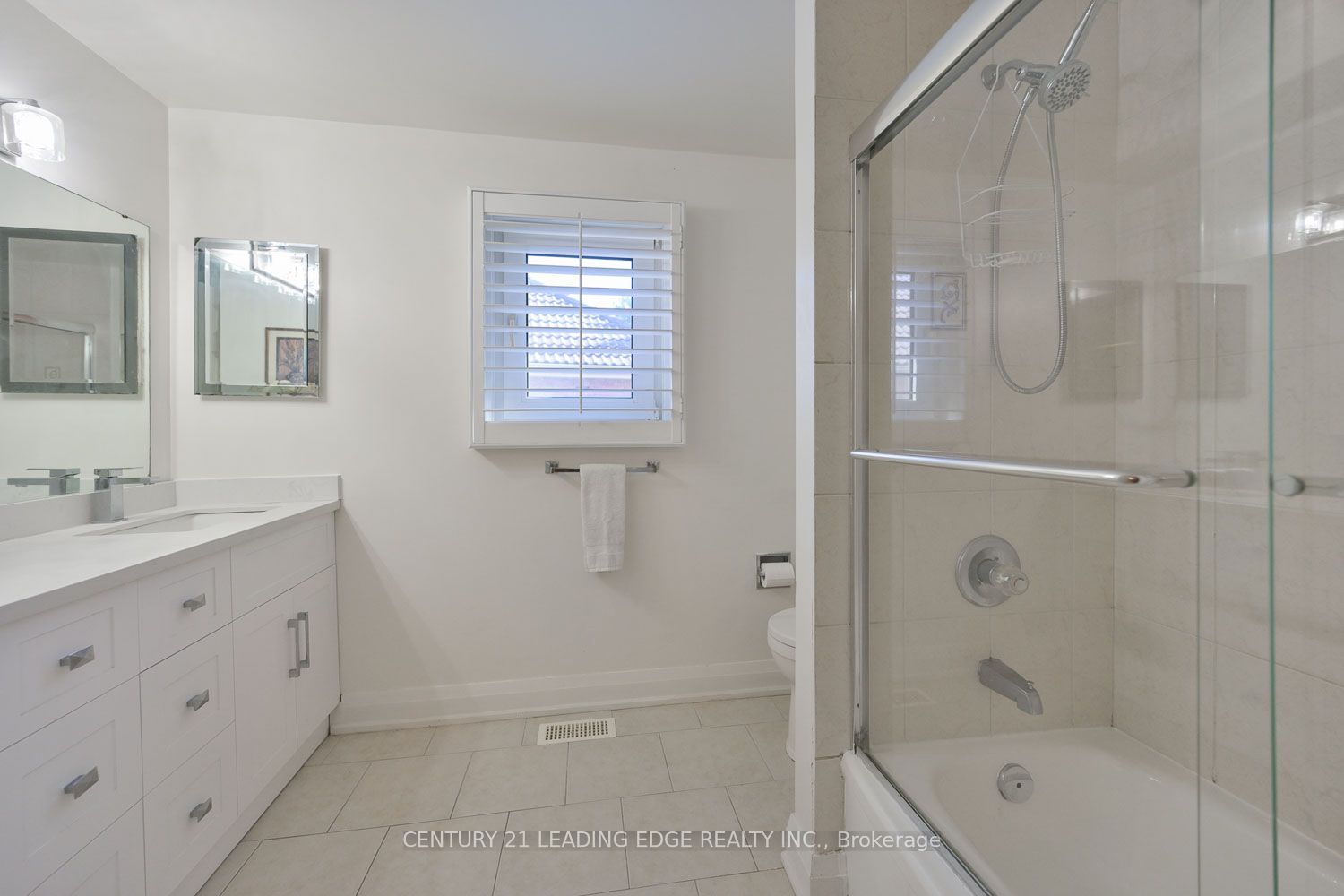14 Montrose Crescent Property Photo 34