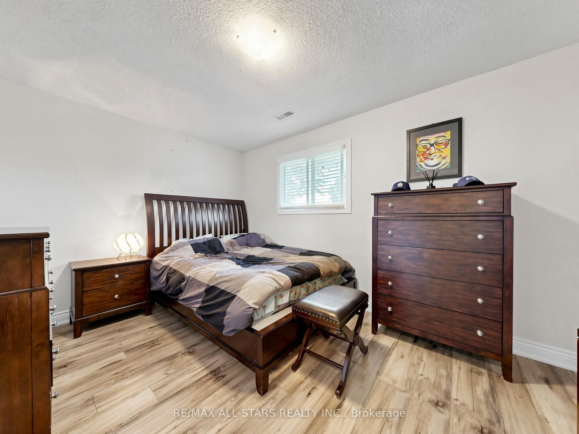 374 Adeline Drive Property Photo 25