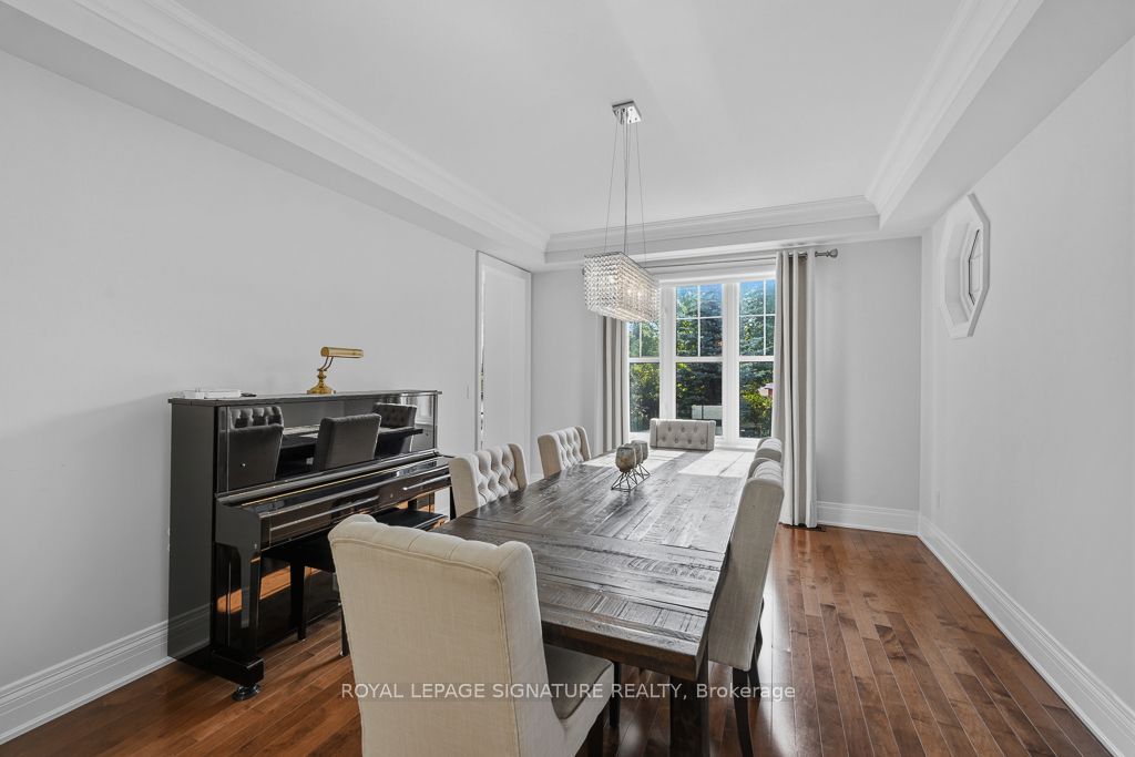 9 William Bowes Boulevard Property Photo 6