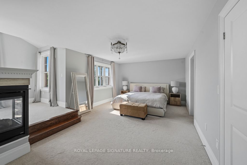 9 William Bowes Boulevard Property Photo 13