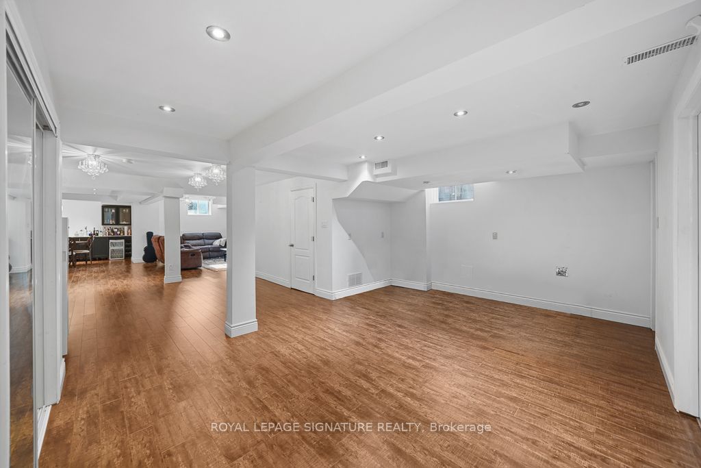 9 William Bowes Boulevard Property Photo 24