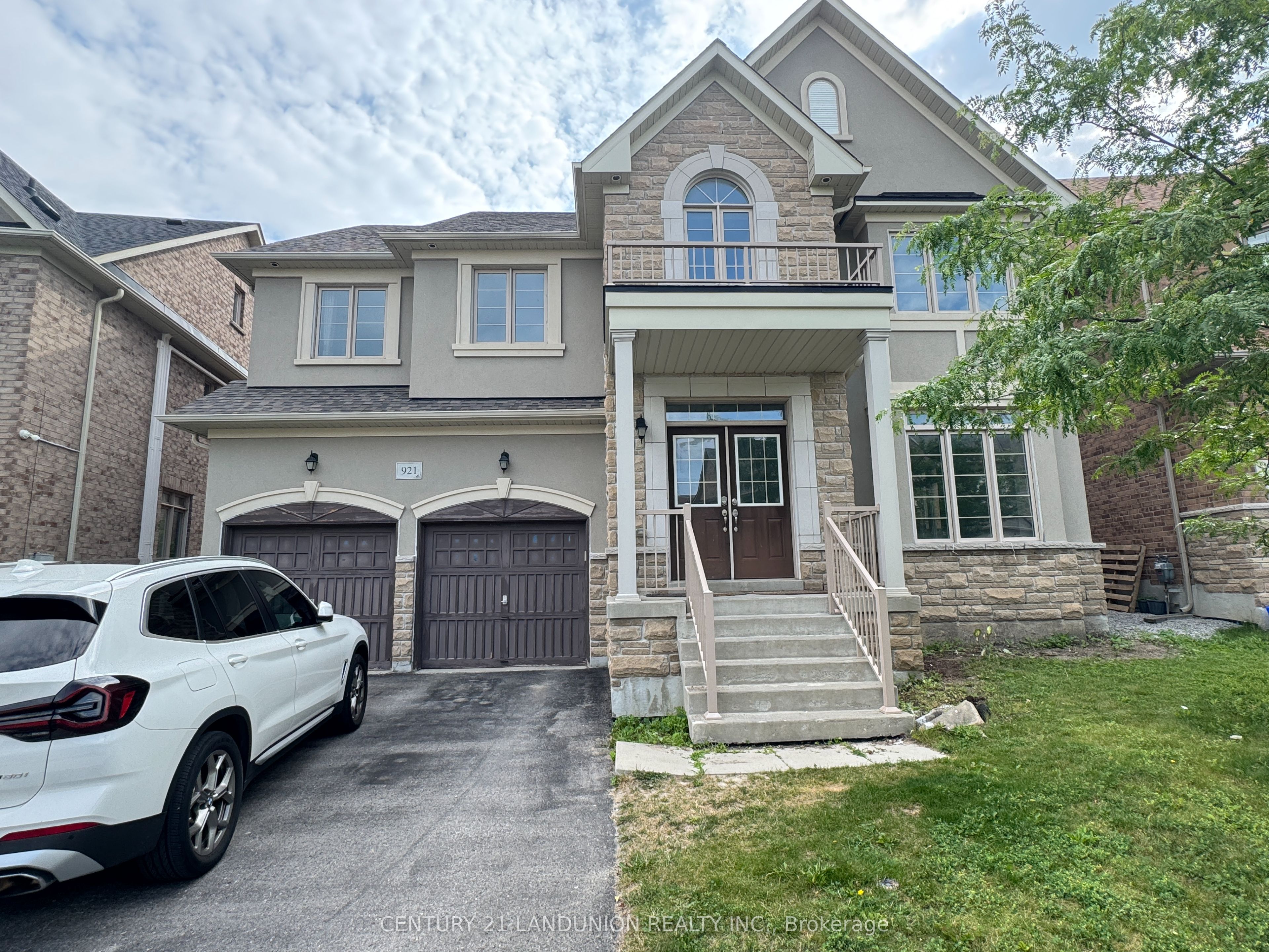 921 Goring Circle Property Photo 1
