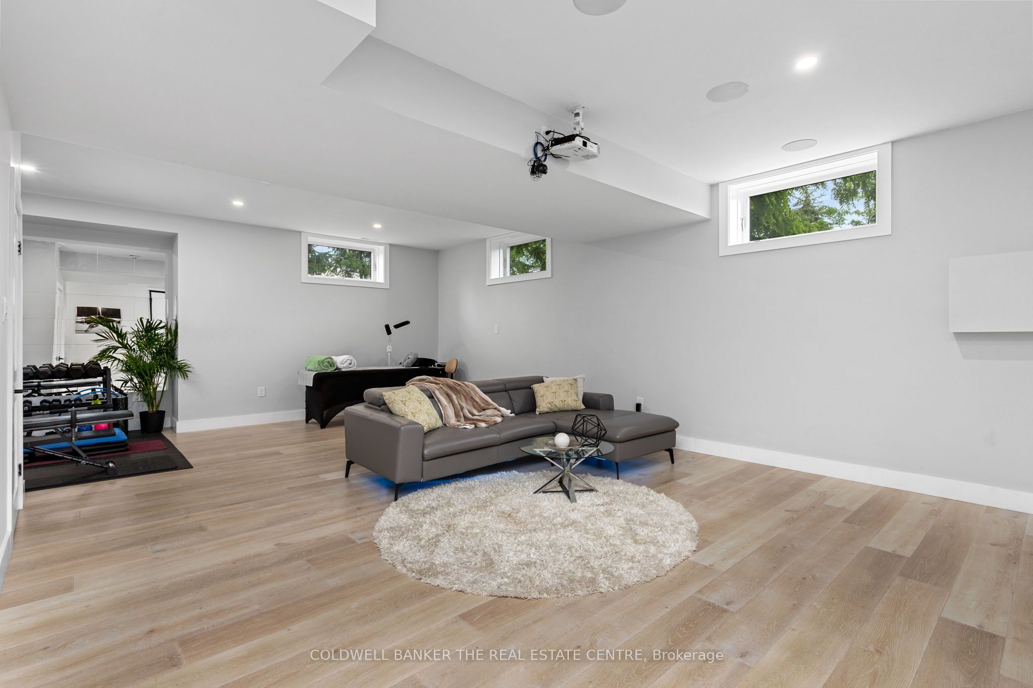 11657 Warden Avenue Property Photo 27