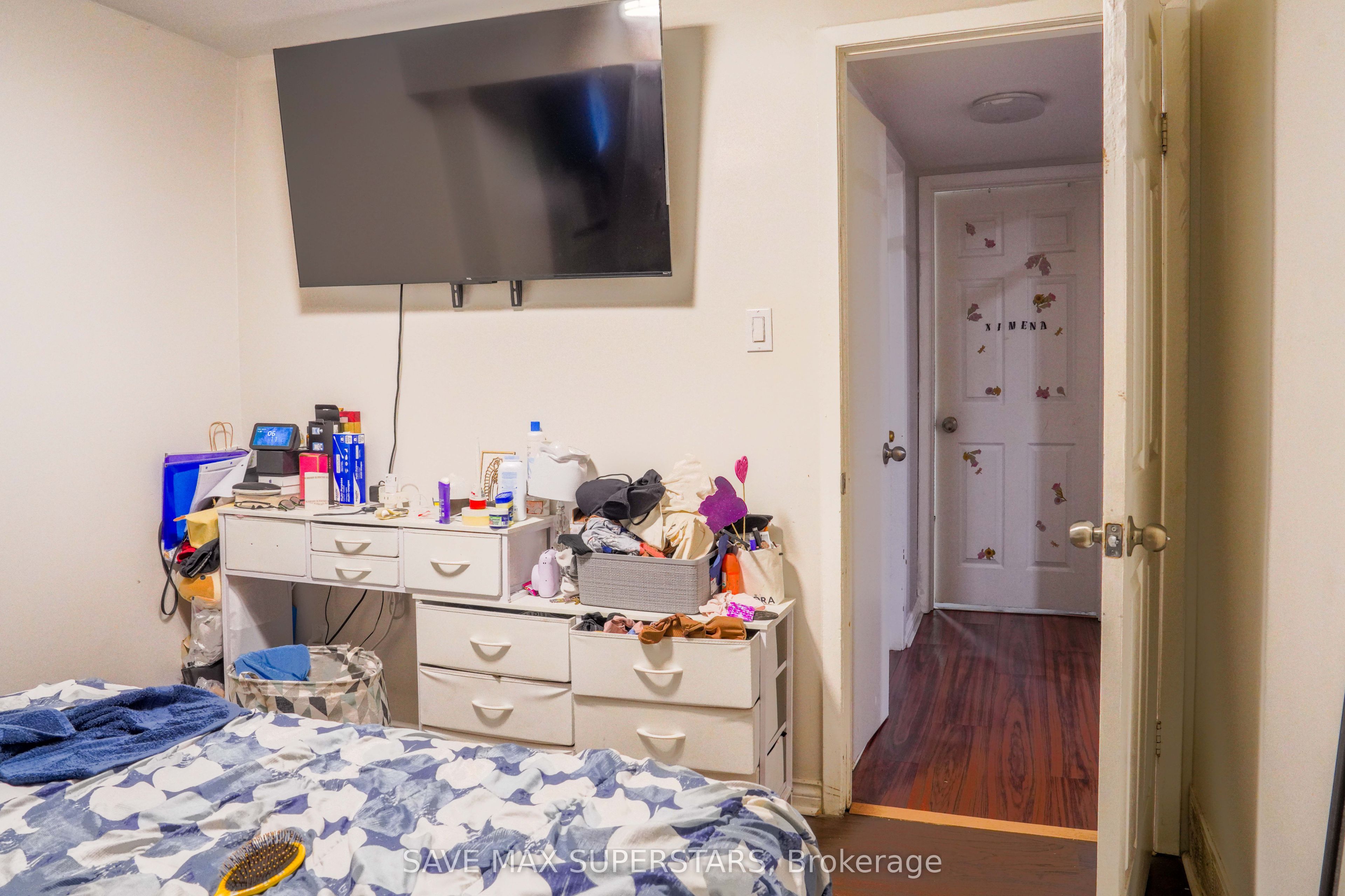 93 John Street E Property Photo 35
