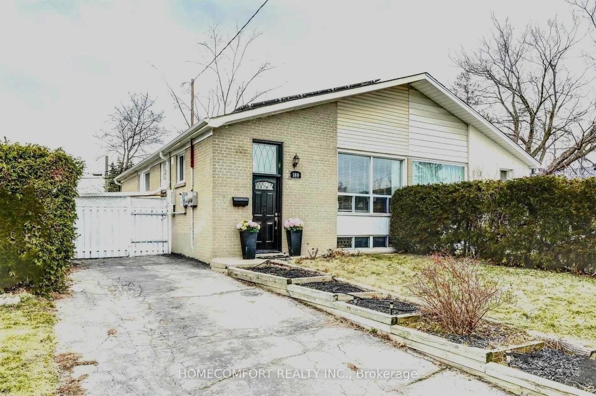 189 Taylor Mills Drive N Property Photo 1