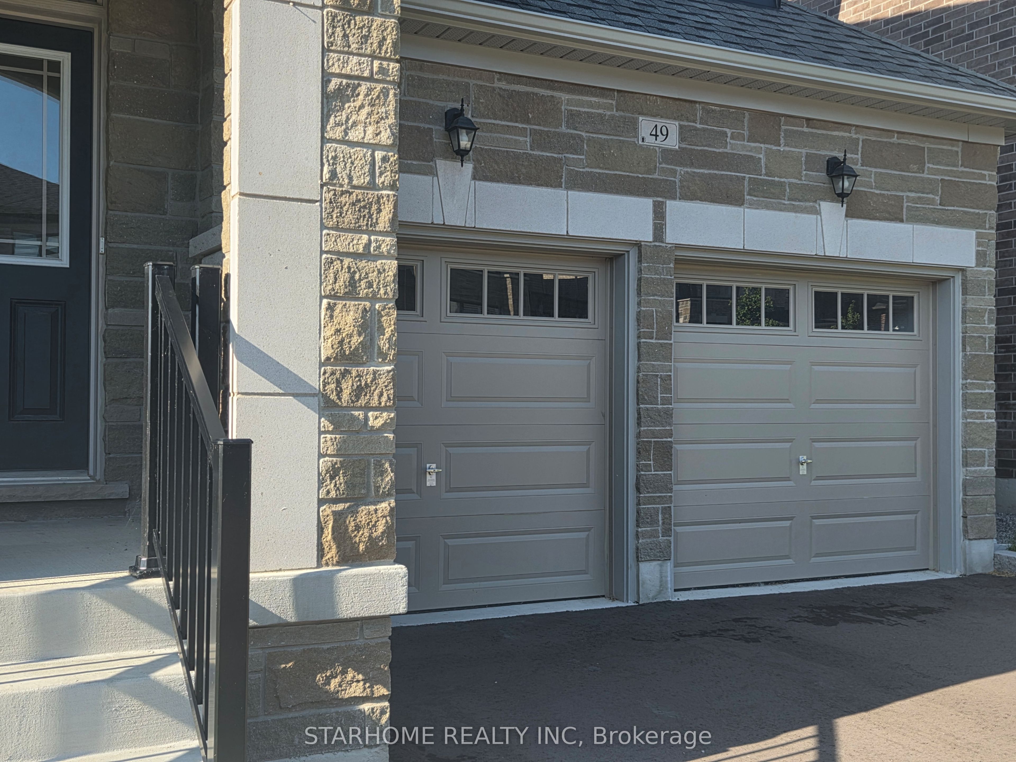 49 Bostock Drive Property Photo 2