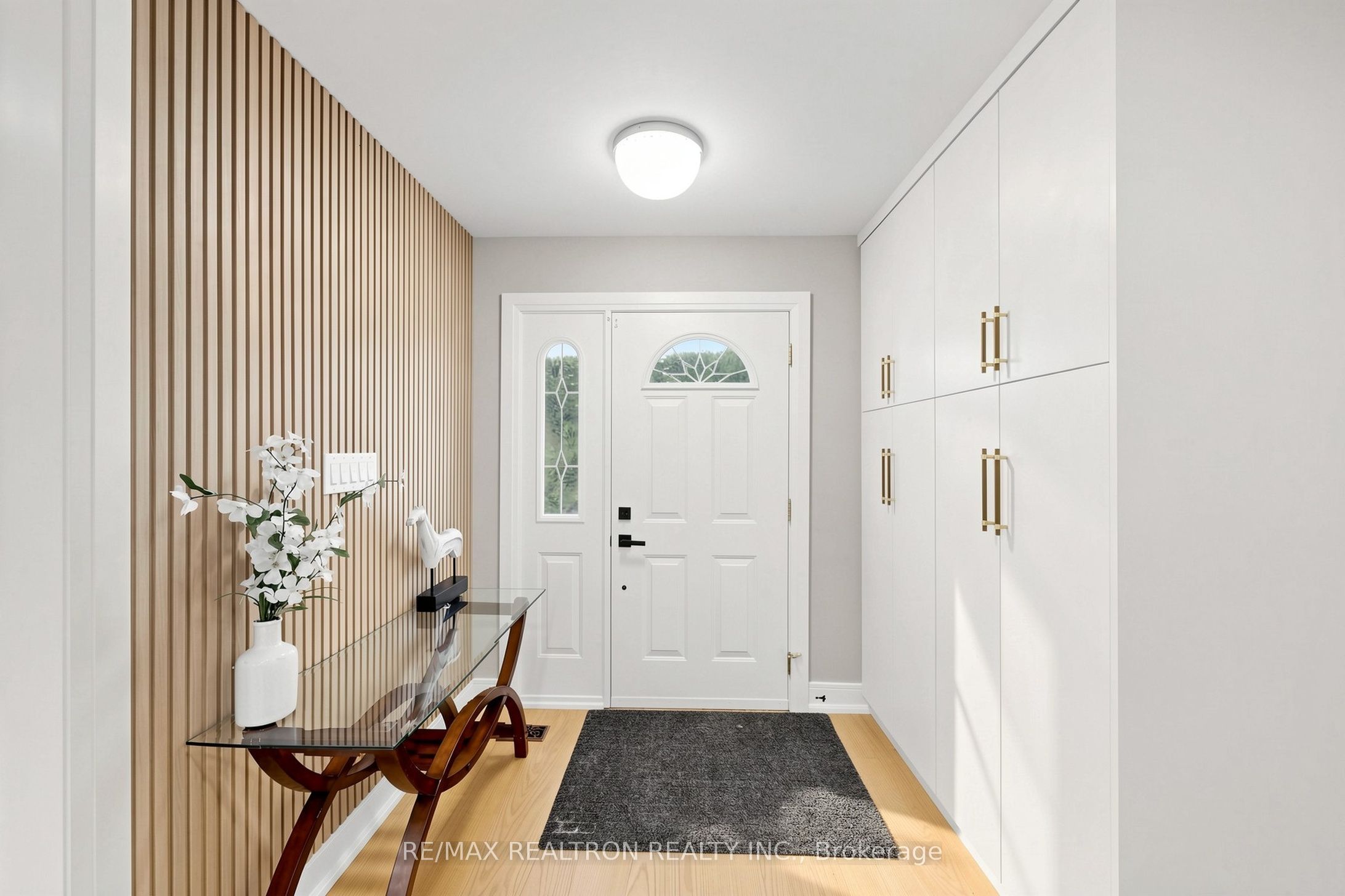 75 Pringle Avenue Property Photo 4