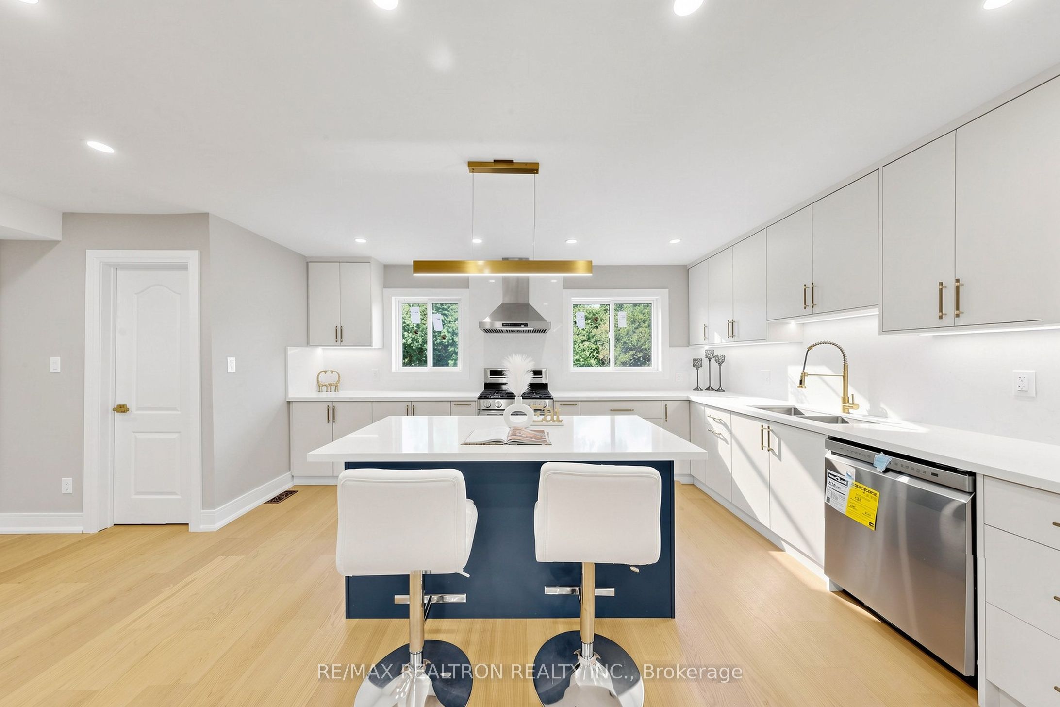 75 Pringle Avenue Property Photo 20