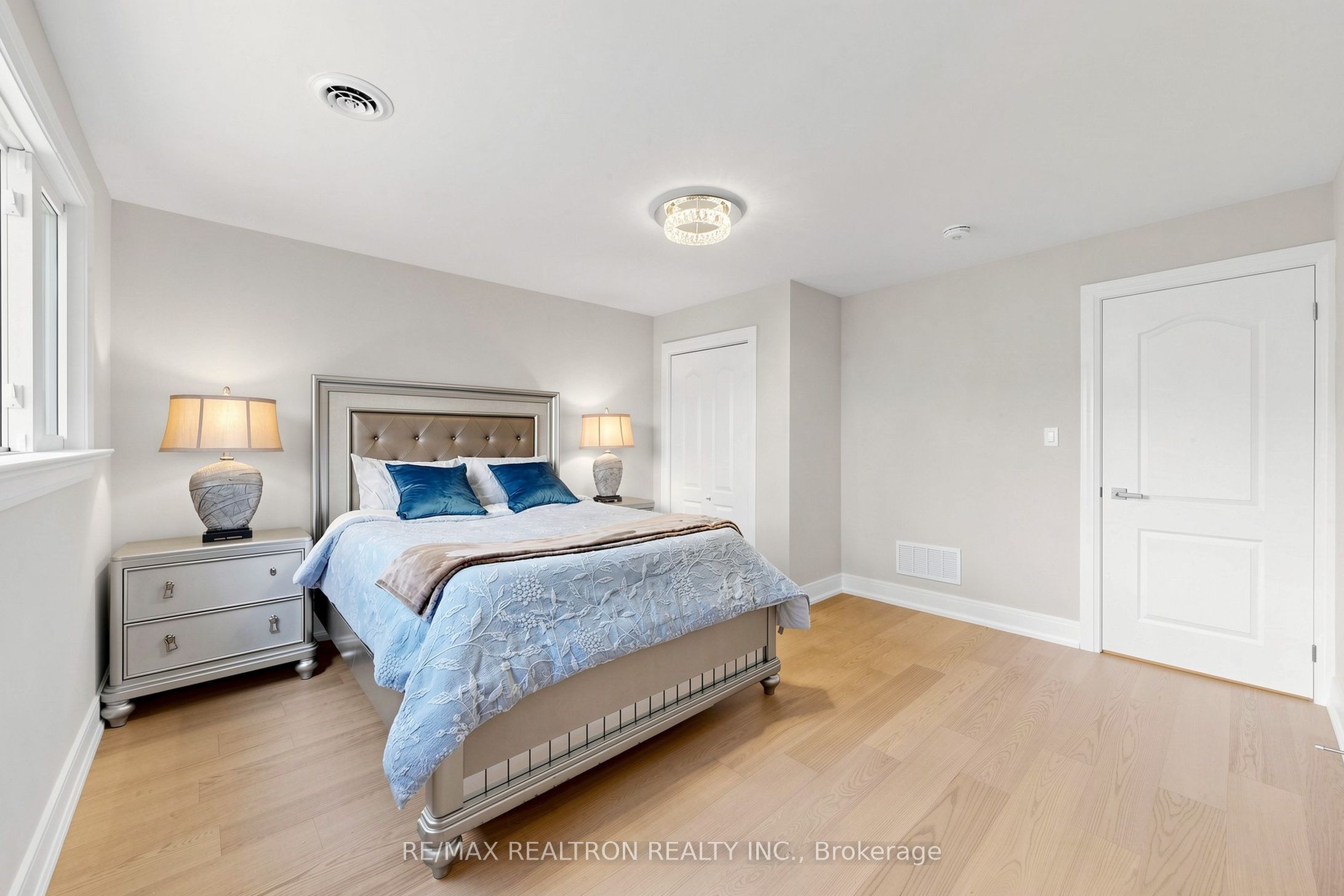 75 Pringle Avenue Property Photo 25