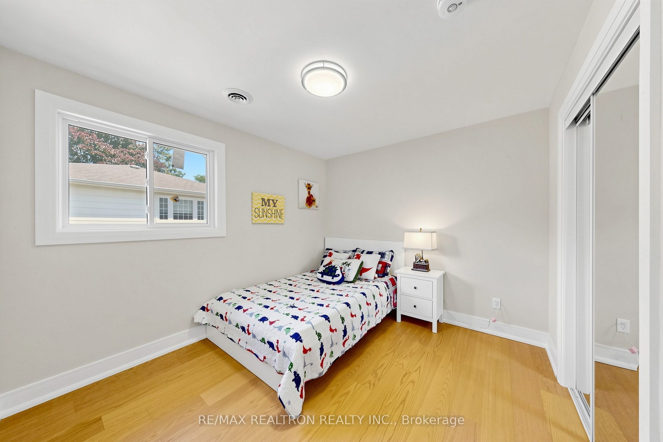 75 Pringle Avenue Property Photo 28