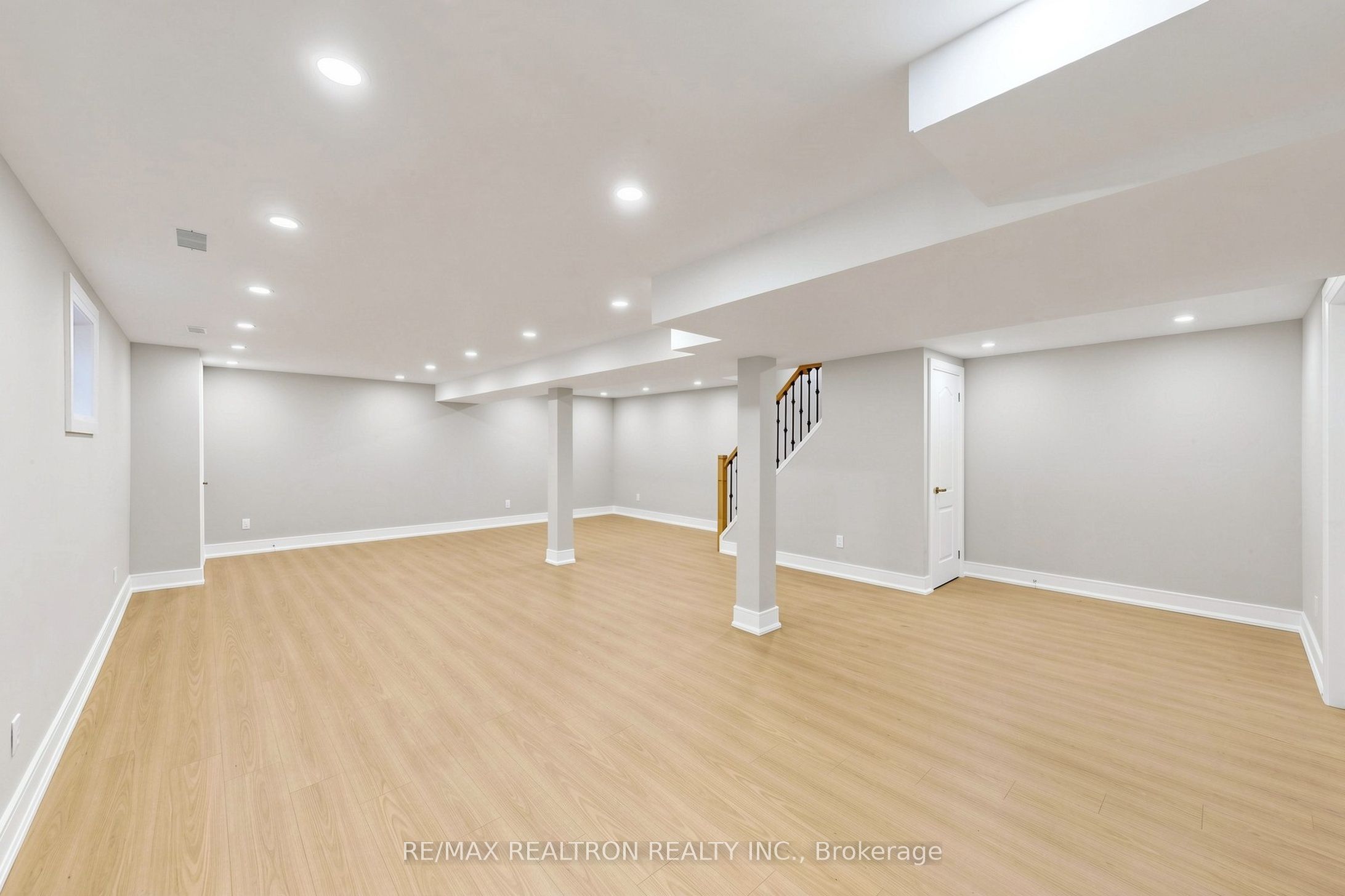 75 Pringle Avenue Property Photo 39