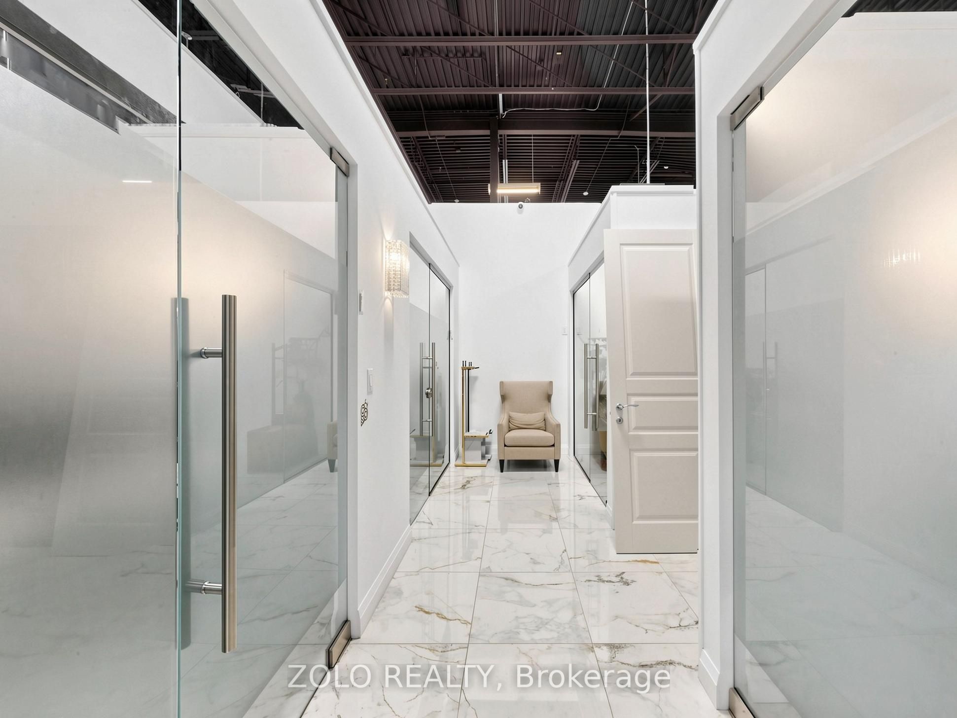 7250 Keele Street B (326) Property Photo 7