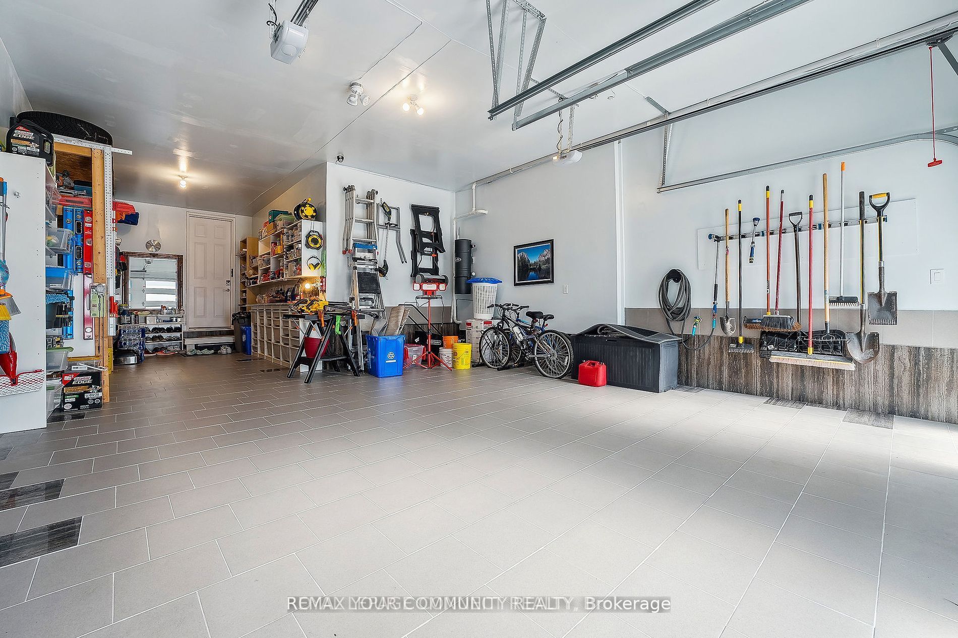 336 Farrell Road Property Photo 14
