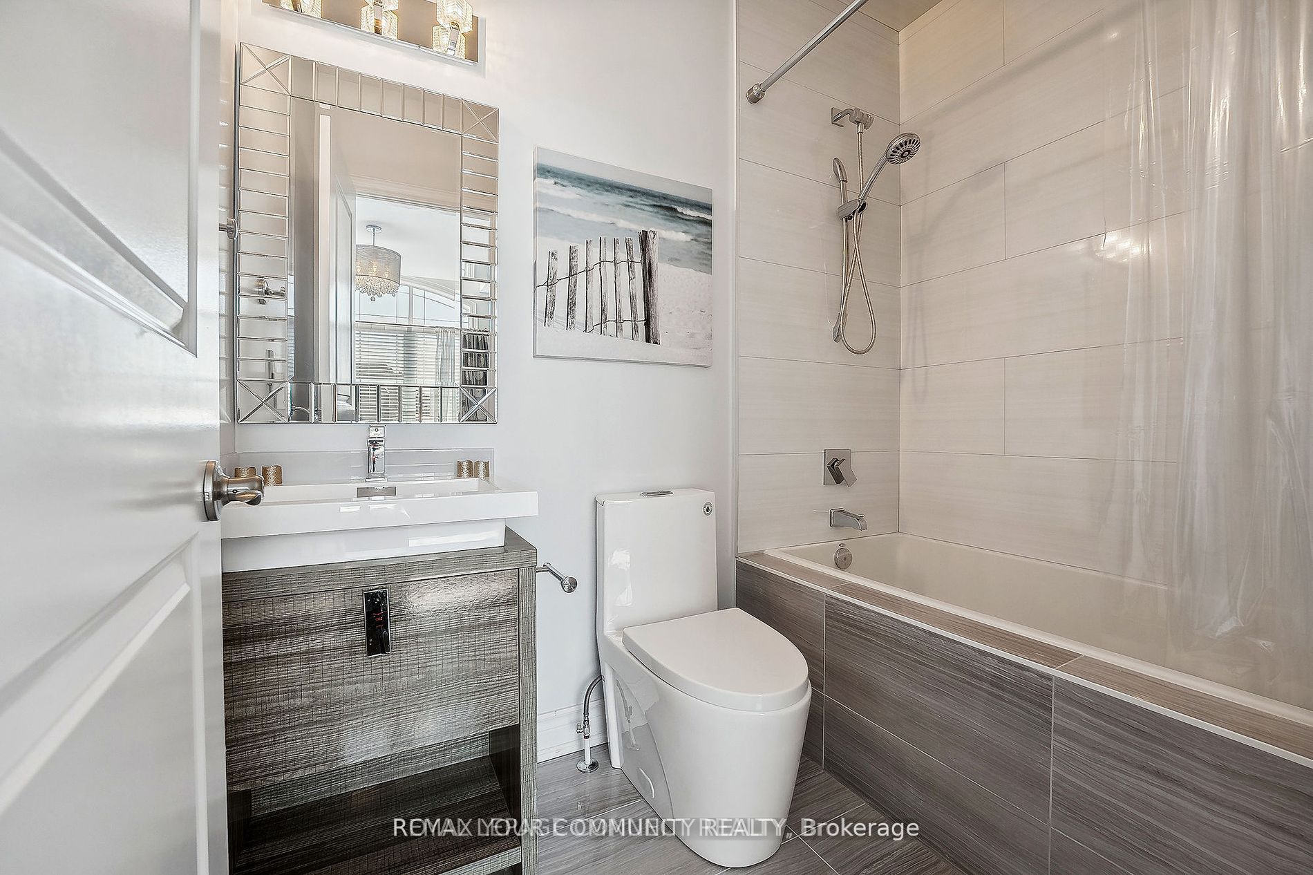 336 Farrell Road Property Photo 30
