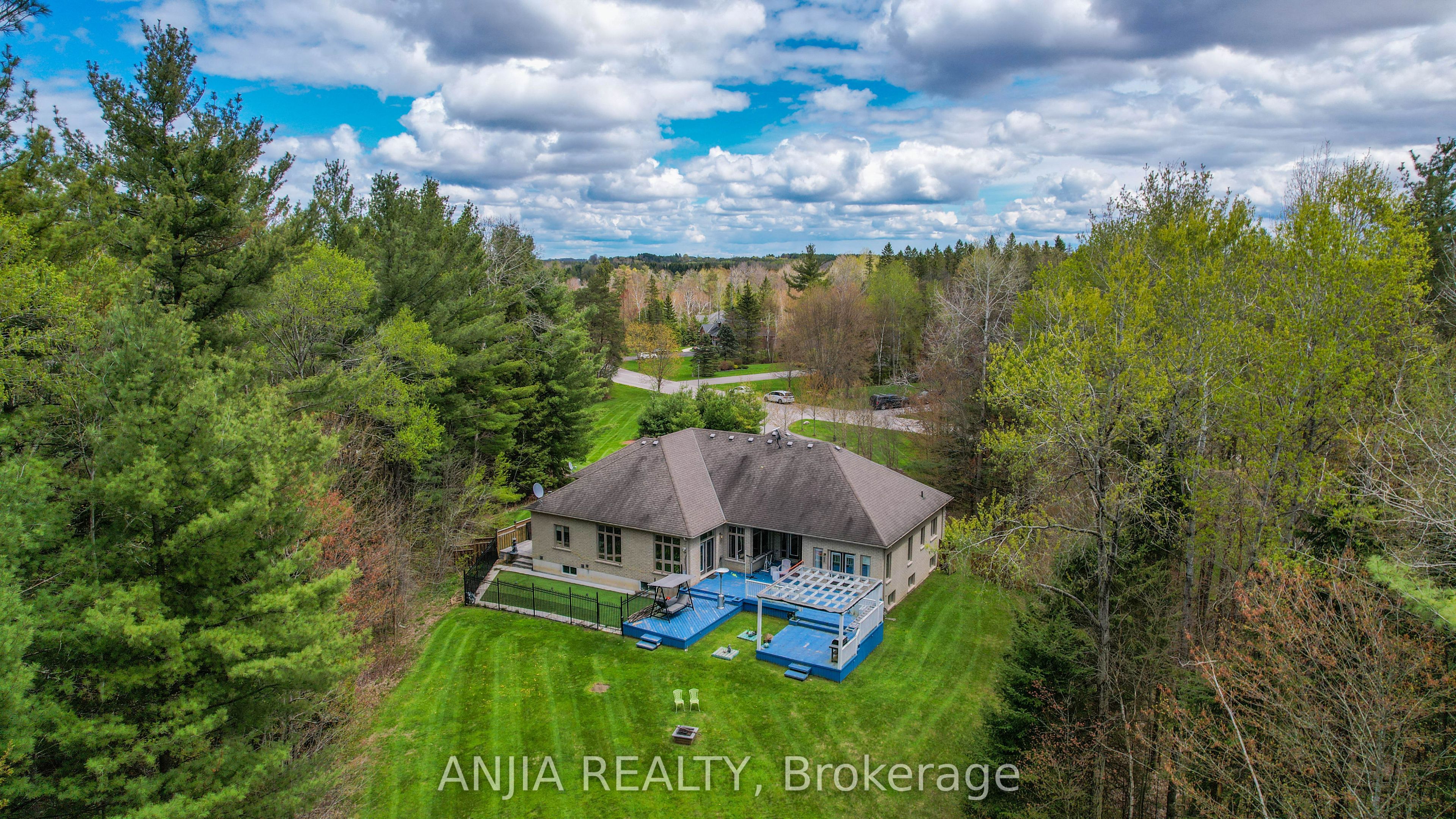 26 Pelosi Way Property Photo 39
