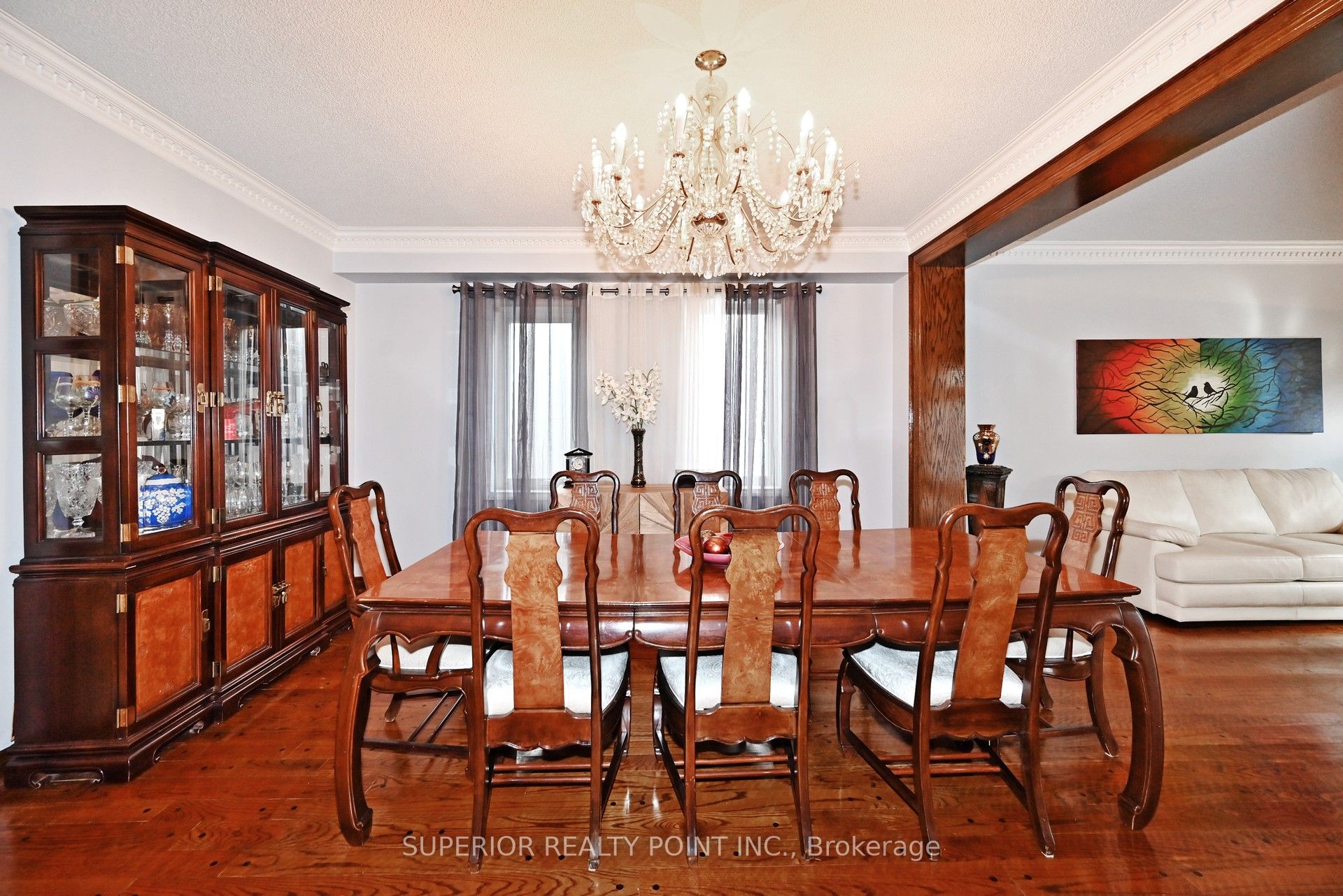 186 Oxford Street Property Photo 9