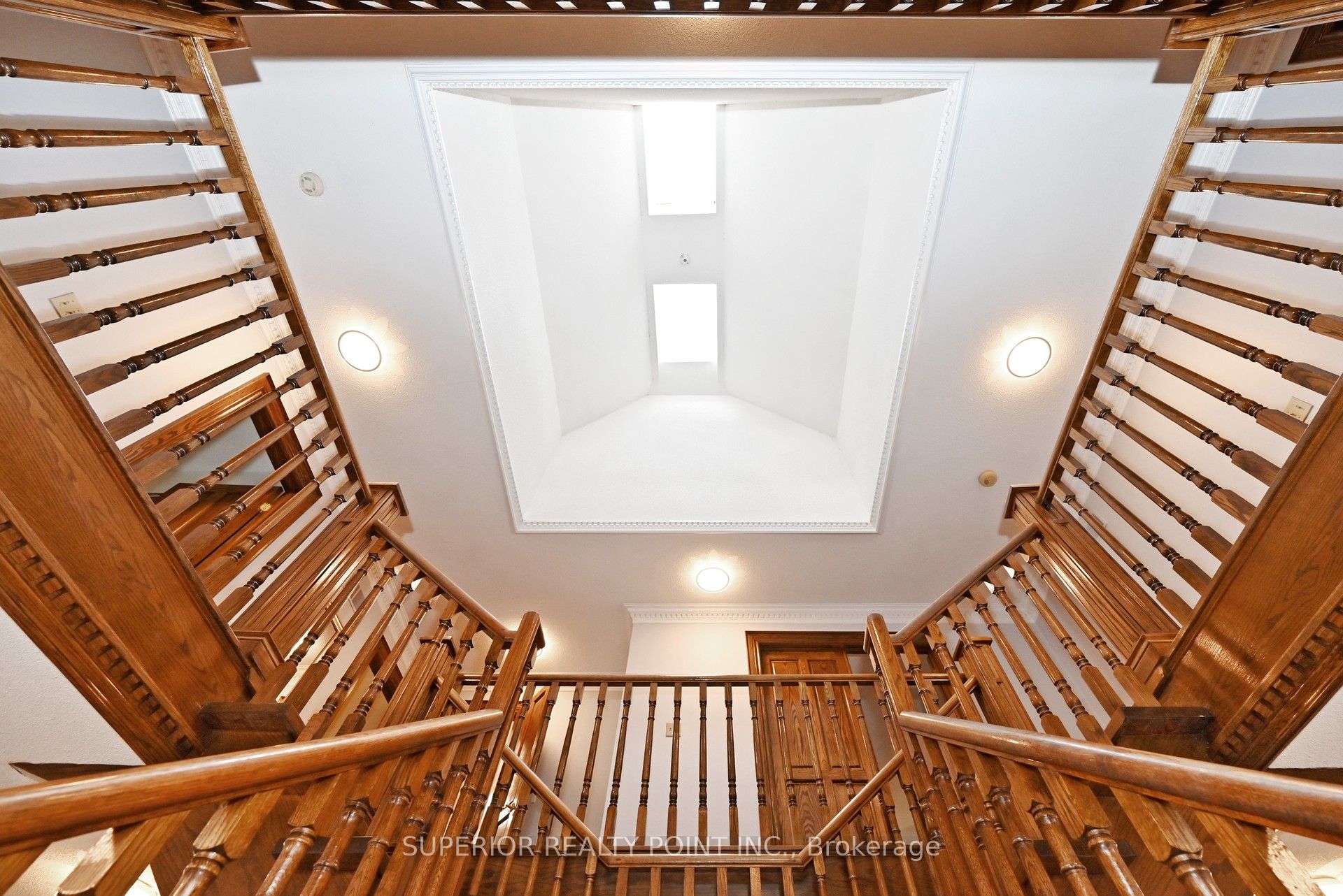 186 Oxford Street Property Photo 21